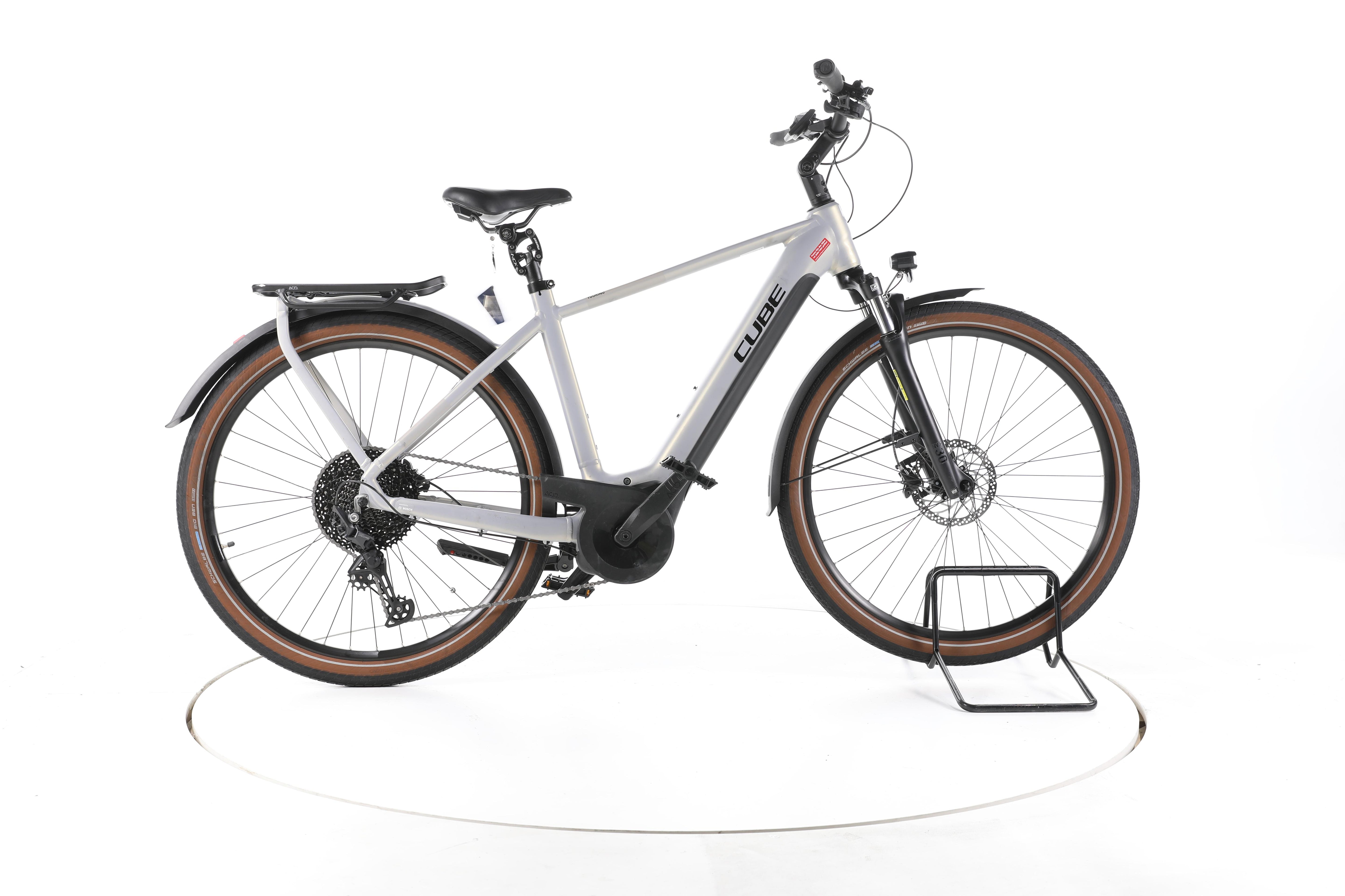 Cube Touring Hybrid Pro Trekking E-Bike - Image 1