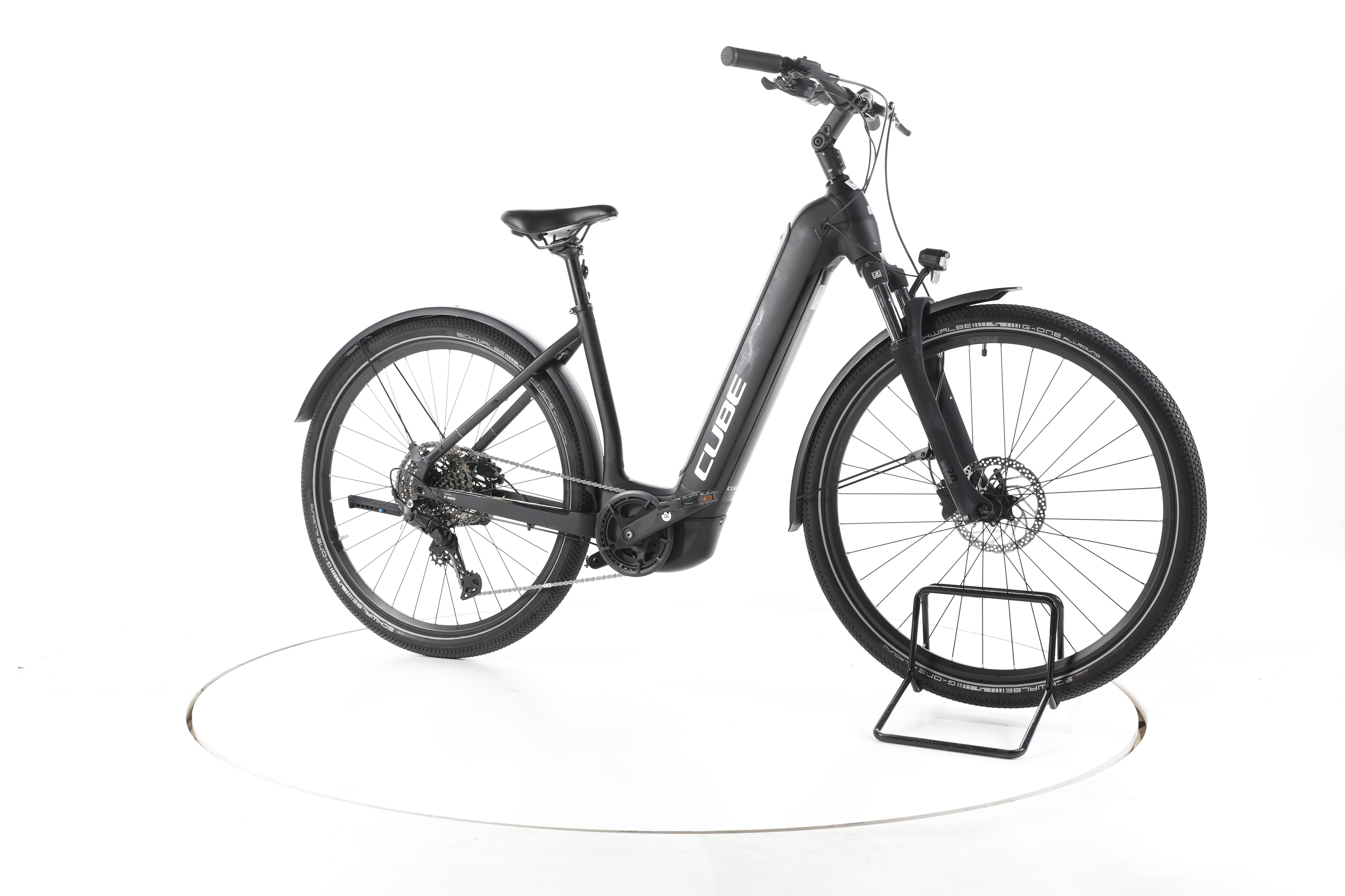 Cube Nuride Hybrid Pro Allroad Trekking E-Bike Tiefeinsteiger 2024 - Image 2