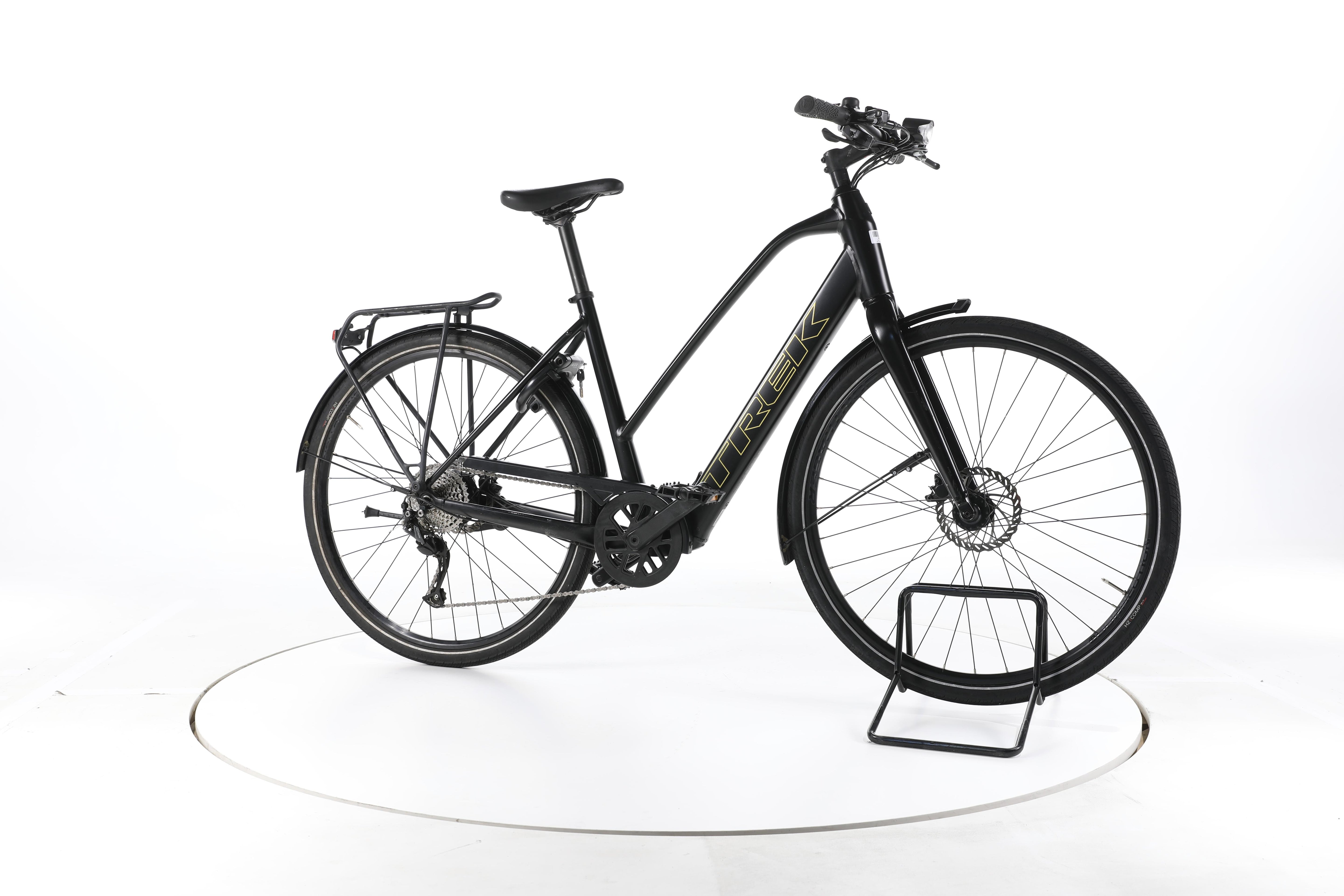 Trek FX+ 2 Stagger E-Bike - Image 2
