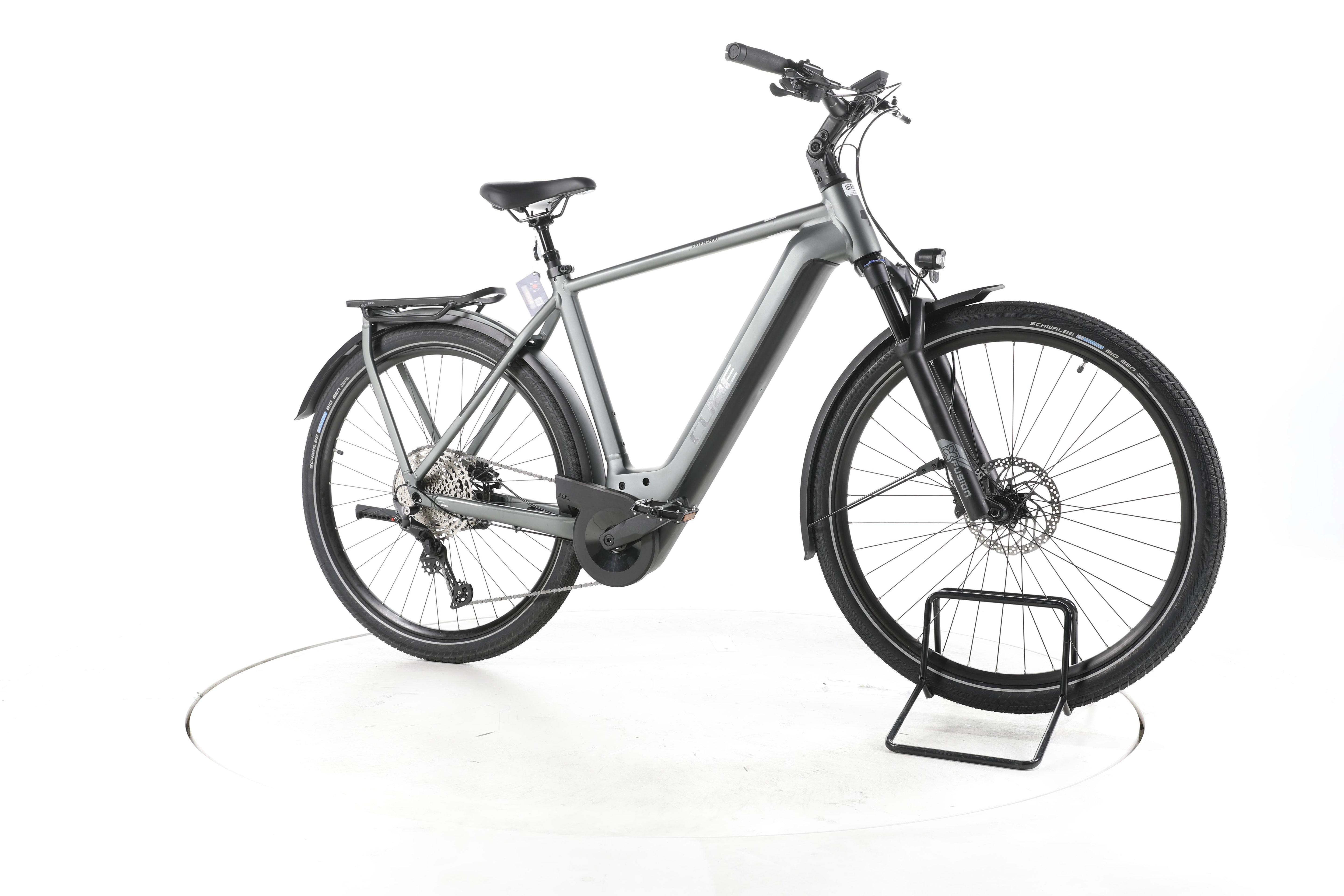 Cube Kathmandu Hybrid Pro Trekking E-Bike - Image 2