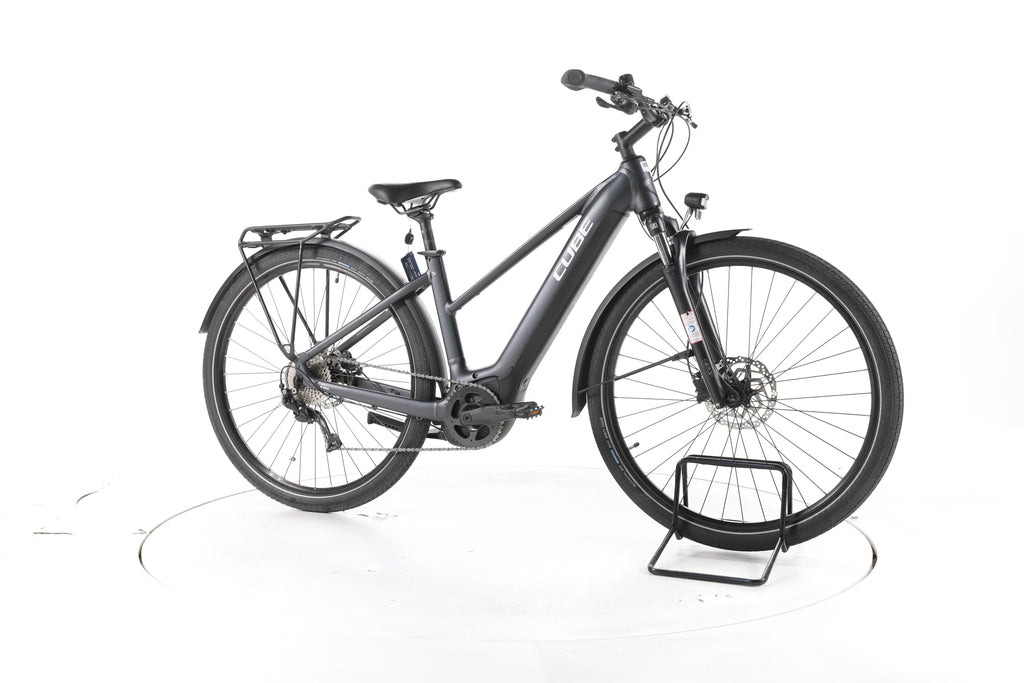 Cube Touring Hybrid ONE Trekking E-Bike - Image 2