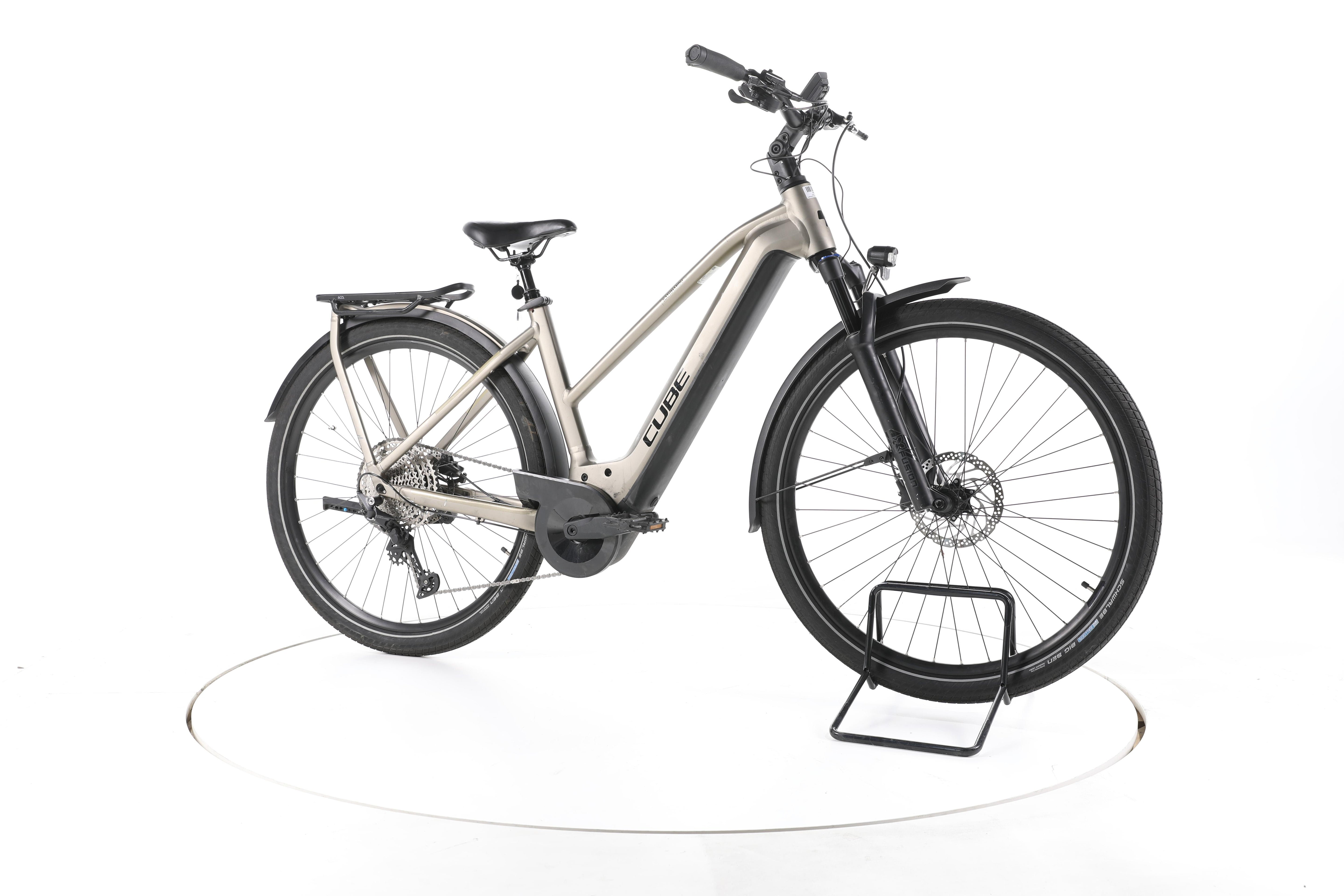 Cube Kathmandu Hybrid Pro Trekking E-Bike - Image 2