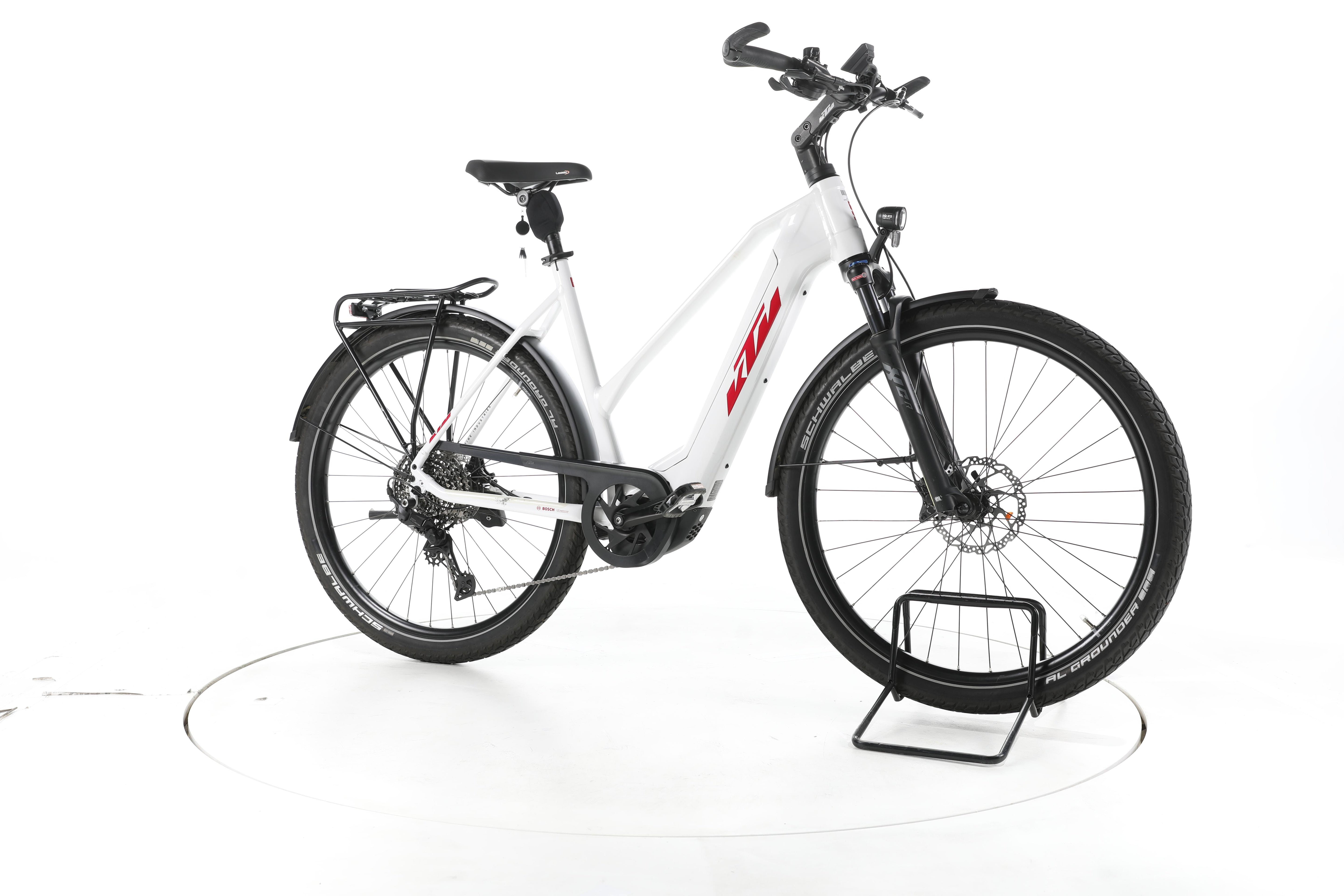 KTM Macina Style Gran PRO Trekking E-Bike 2024 - Image 2