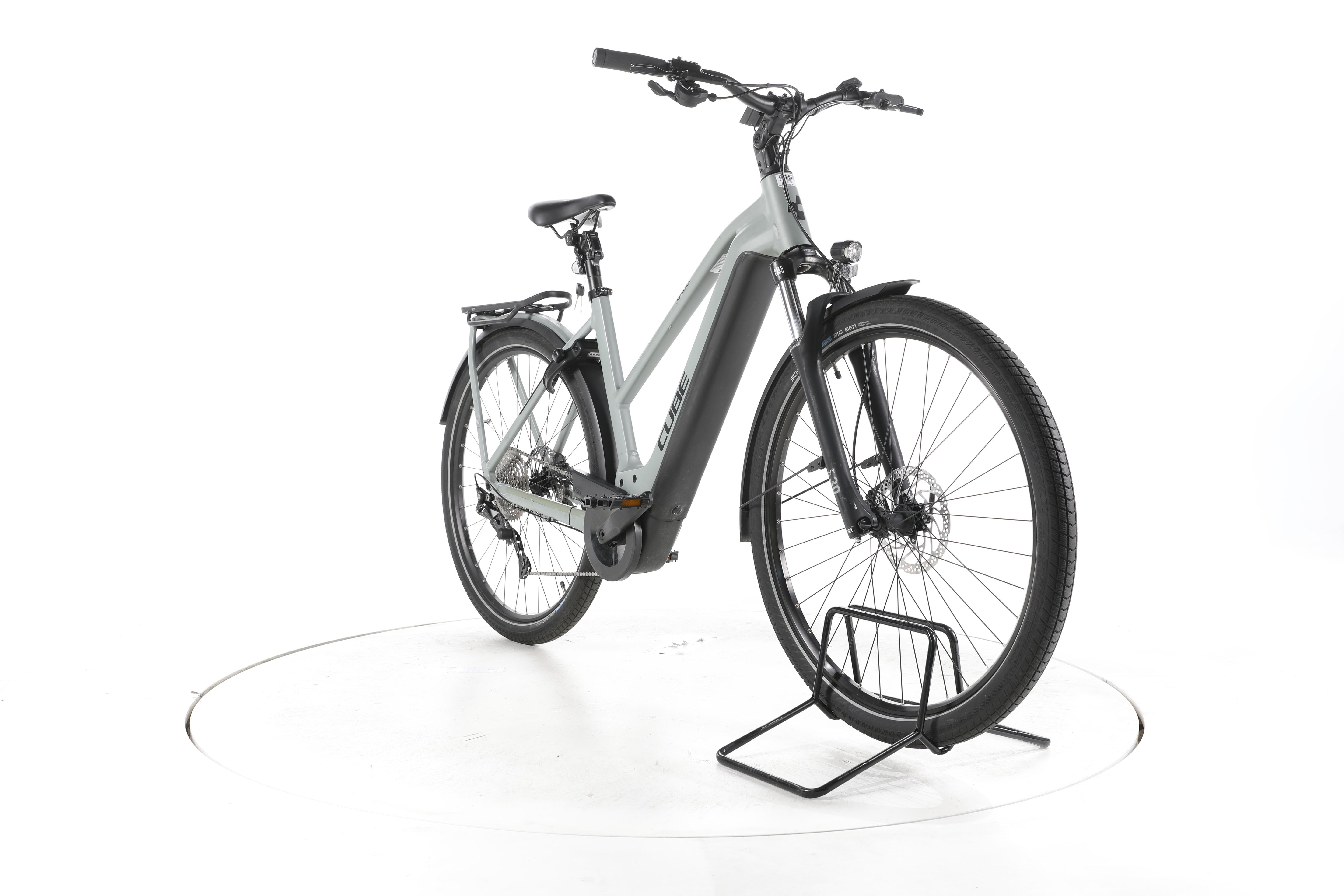 Cube Kathmandu Hybrid ONE Trekking E-Bike - Image 3