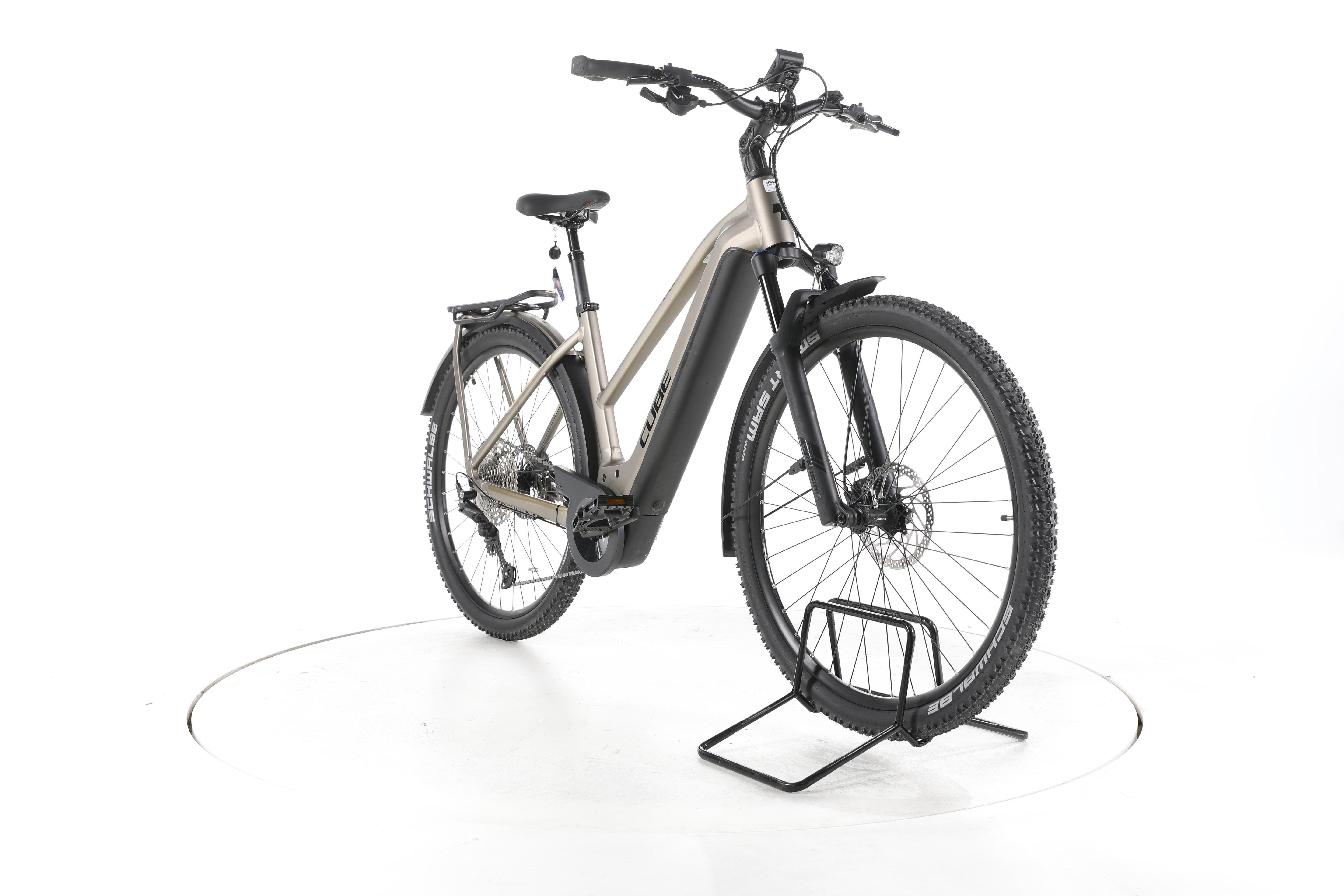 Cube Kathmandu Hybrid Pro Trekking E-Bike - Image 3