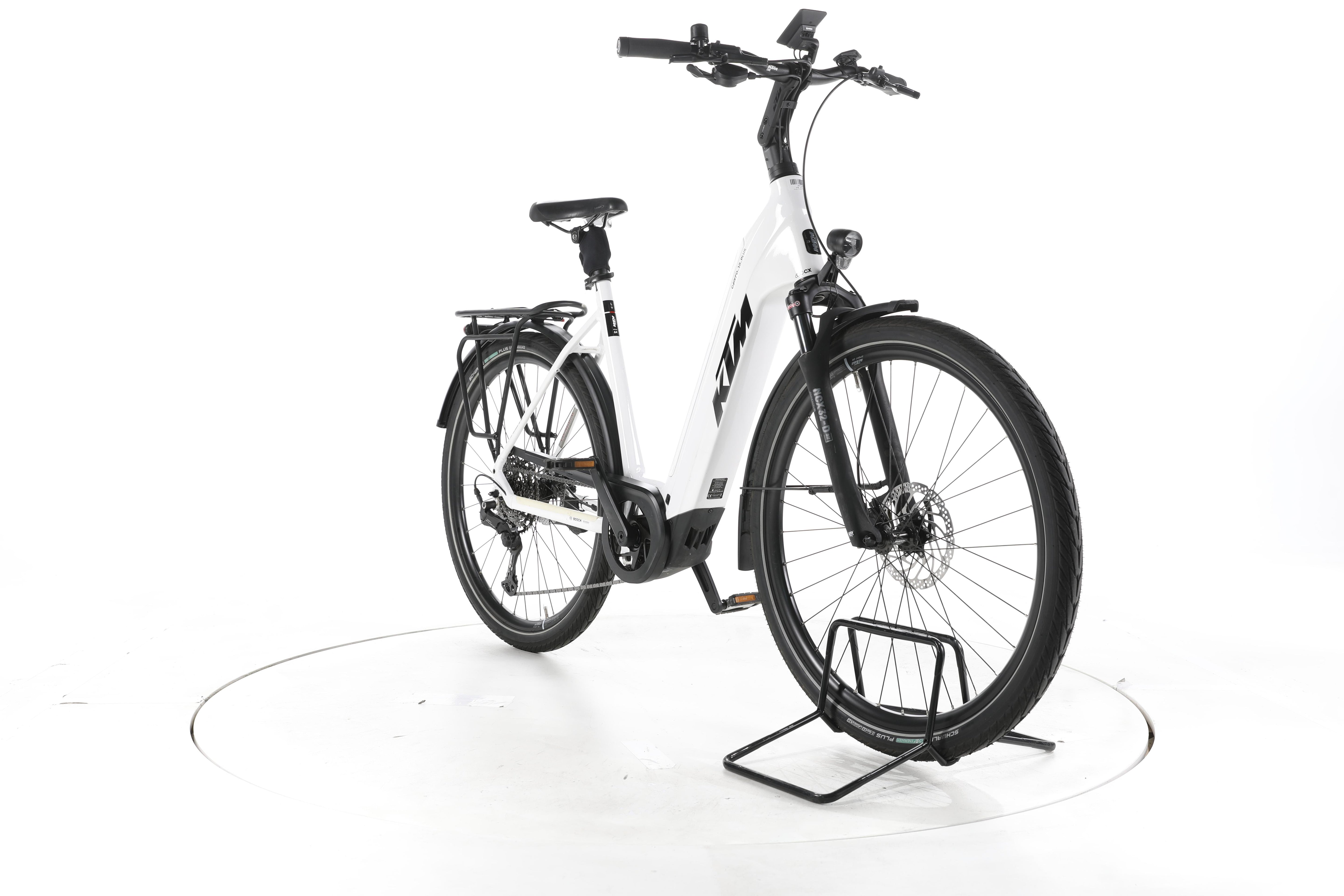 KTM Cento 10 Plus Trekking E-Bike Tiefeinsteiger 2024 - Image 3