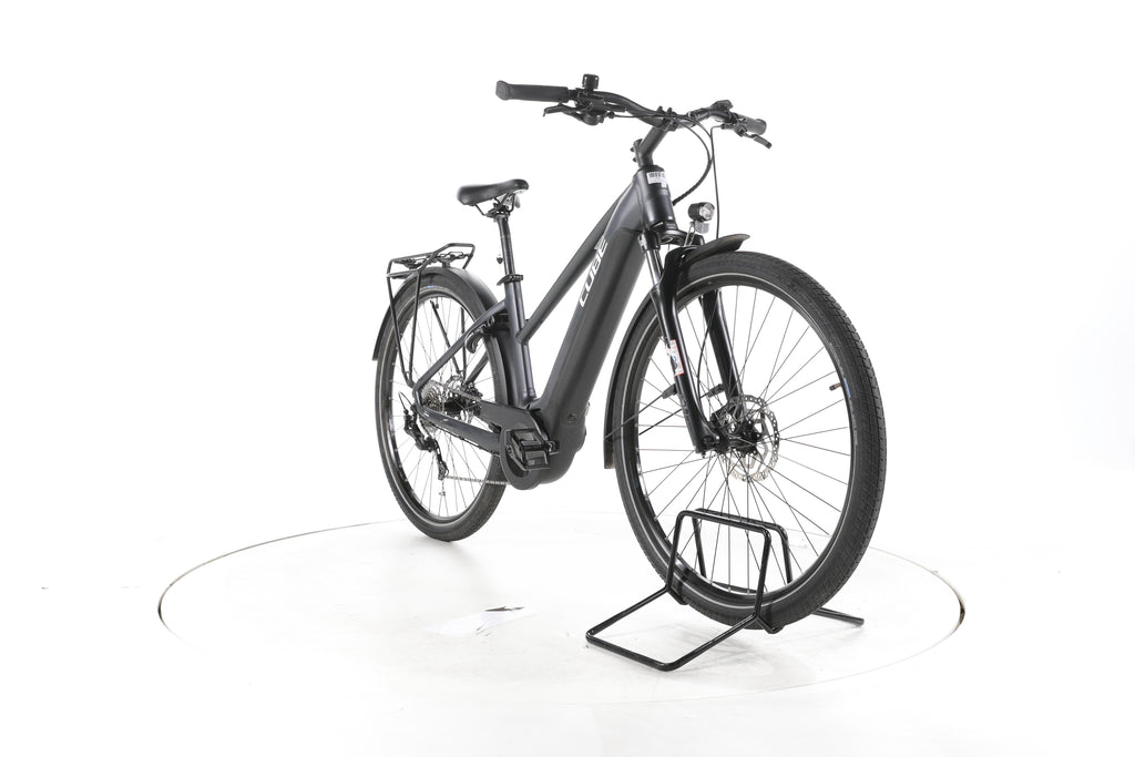 Cube Touring Hybrid ONE Trekking E-Bike - Image 3