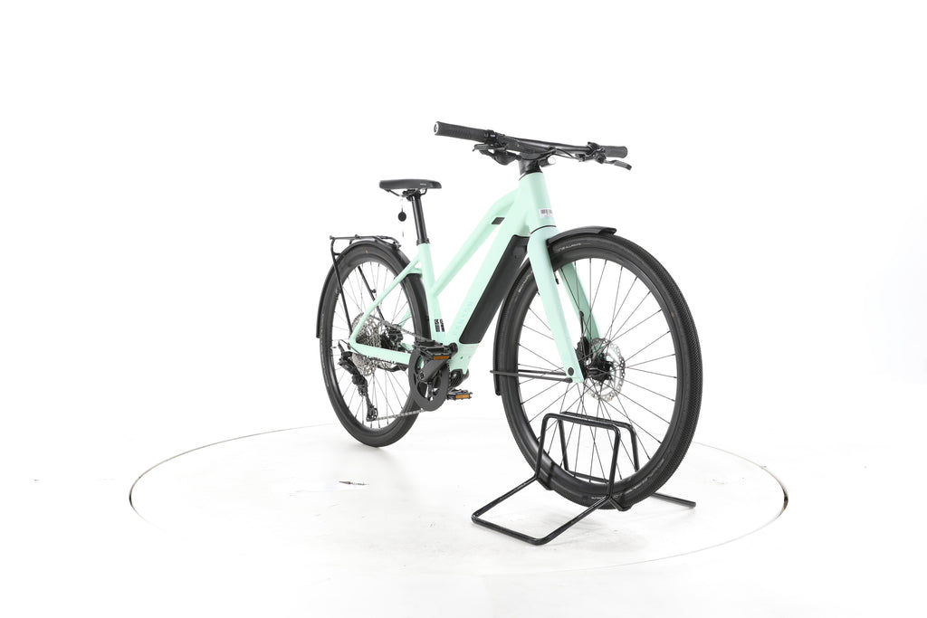 Canyon Commuter:ON 7 Trekking E-Bike - Image 3