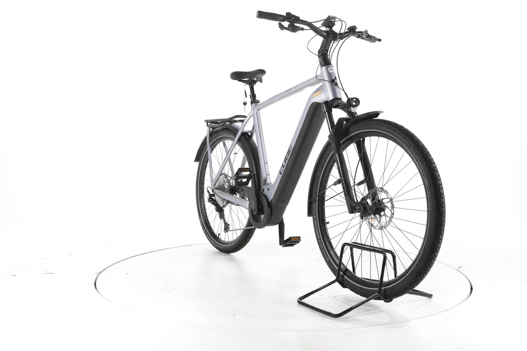 Cube Kathmandu Hybrid SLX Trekking E-Bike - Image 3