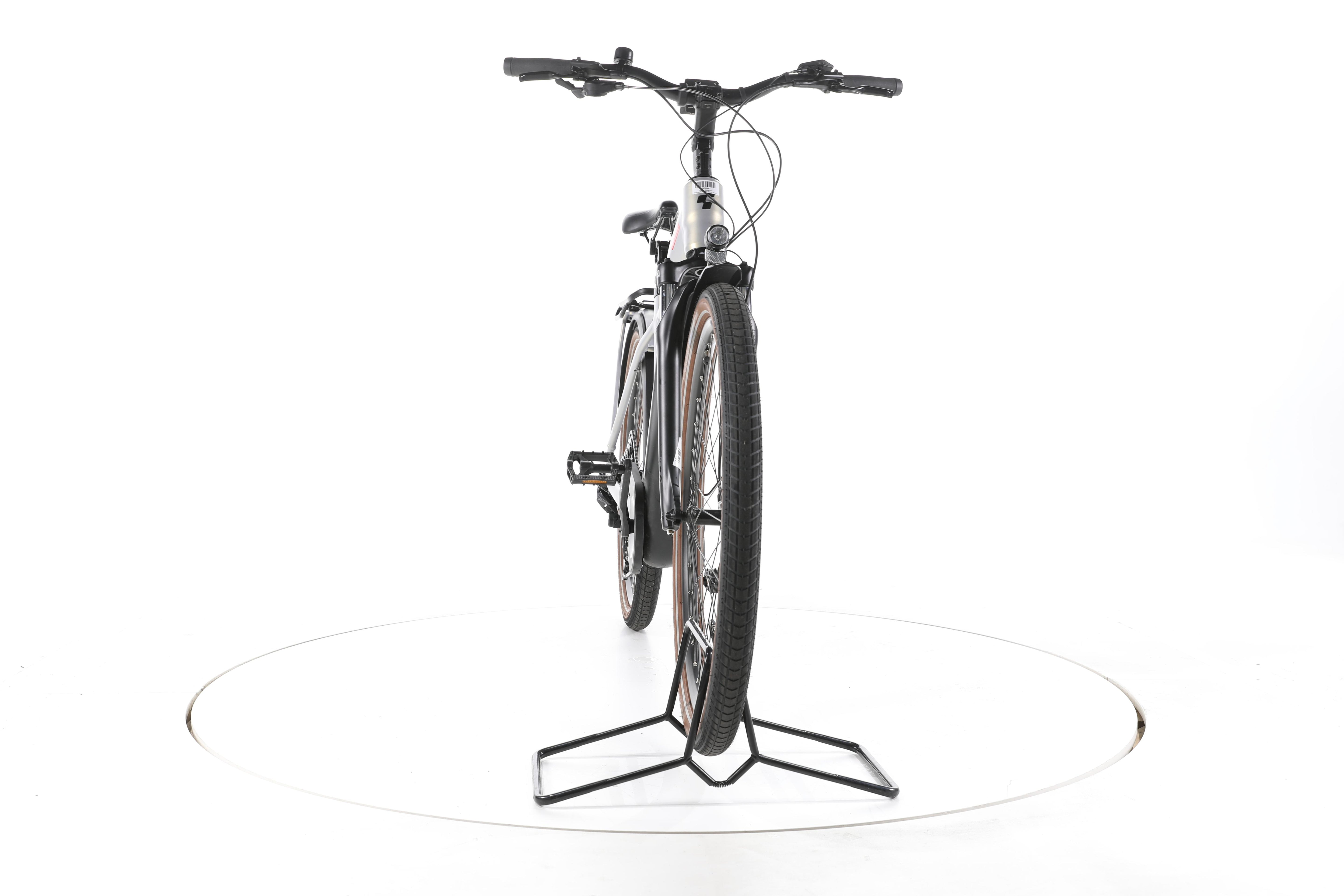 Cube Touring Hybrid Pro Trekking E-Bike - Image 4