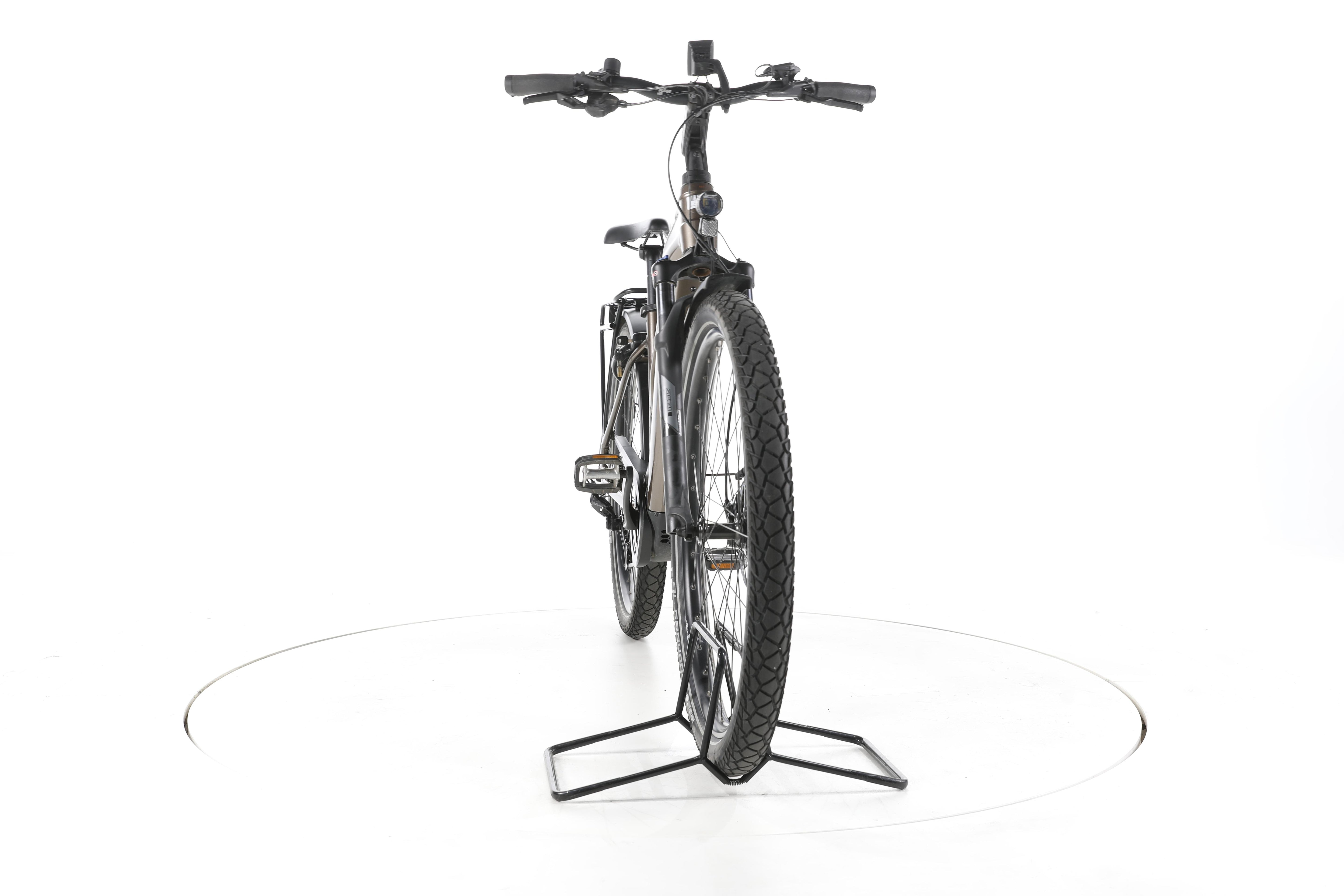 KTM Macina Gran 710 Trekking E-Bike - Image 4