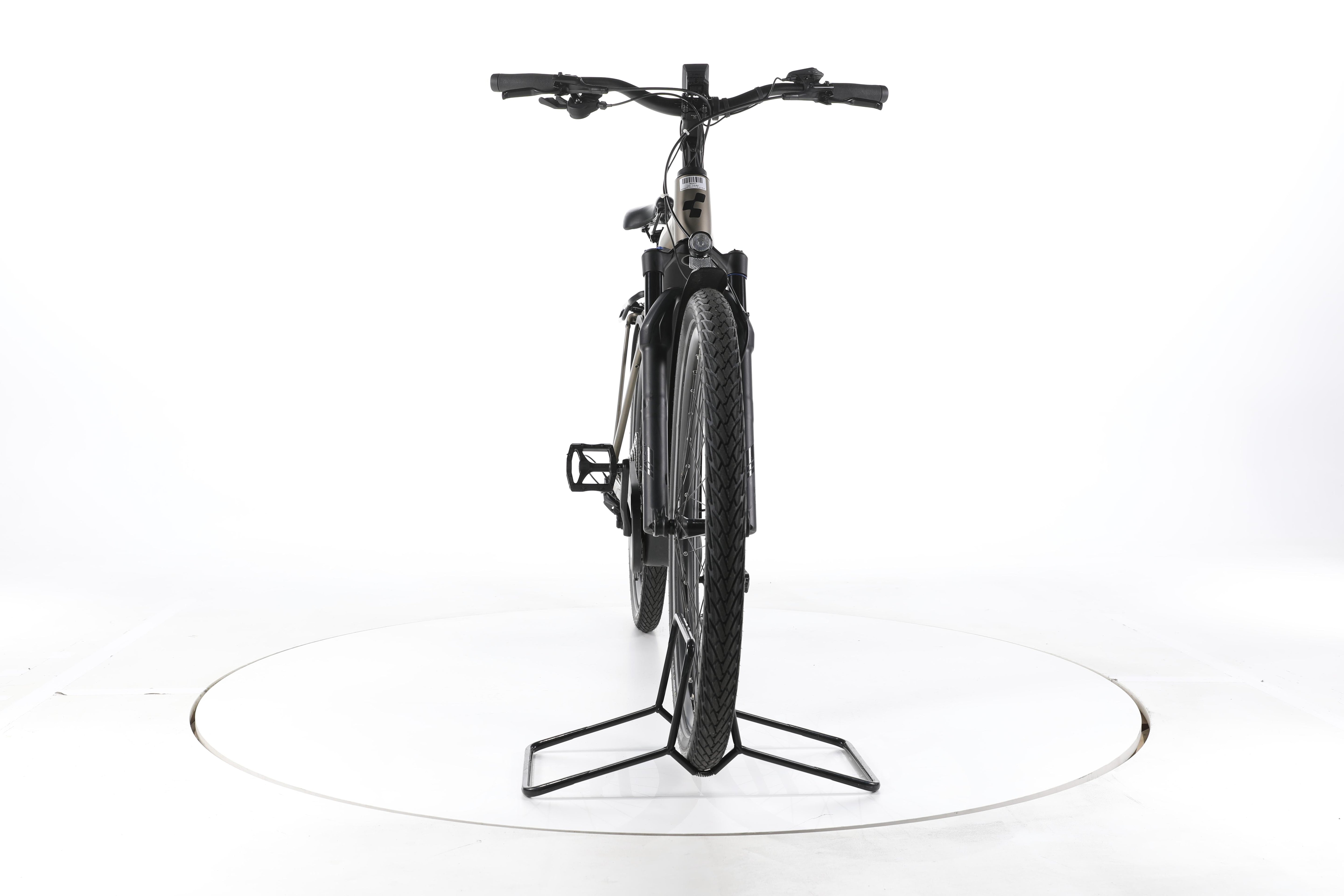 Cube Kathmandu Hybrid Pro Trekking E-Bike - Image 4