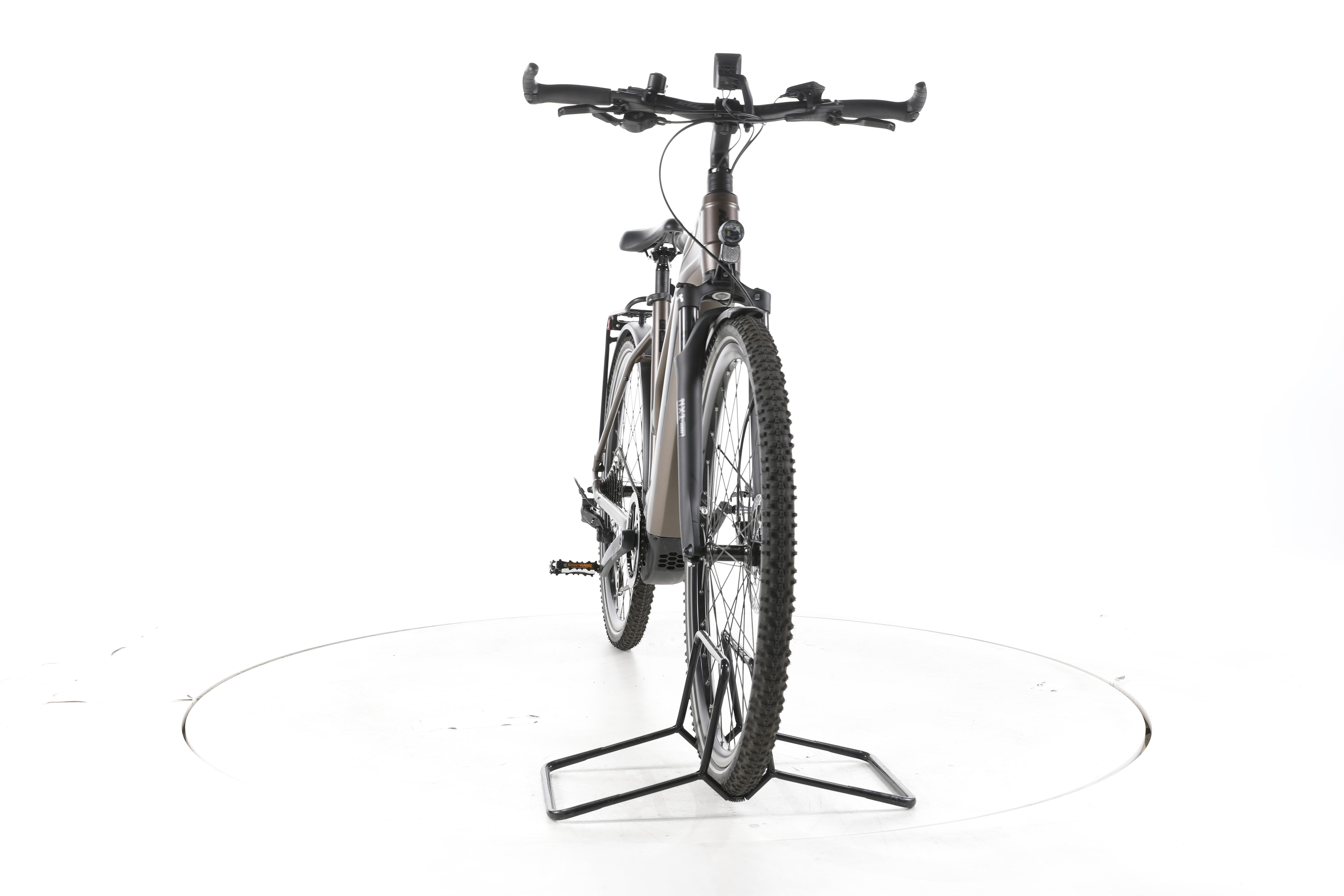 KTM Macina Cross LFC Trekking E-Bike - Image 4