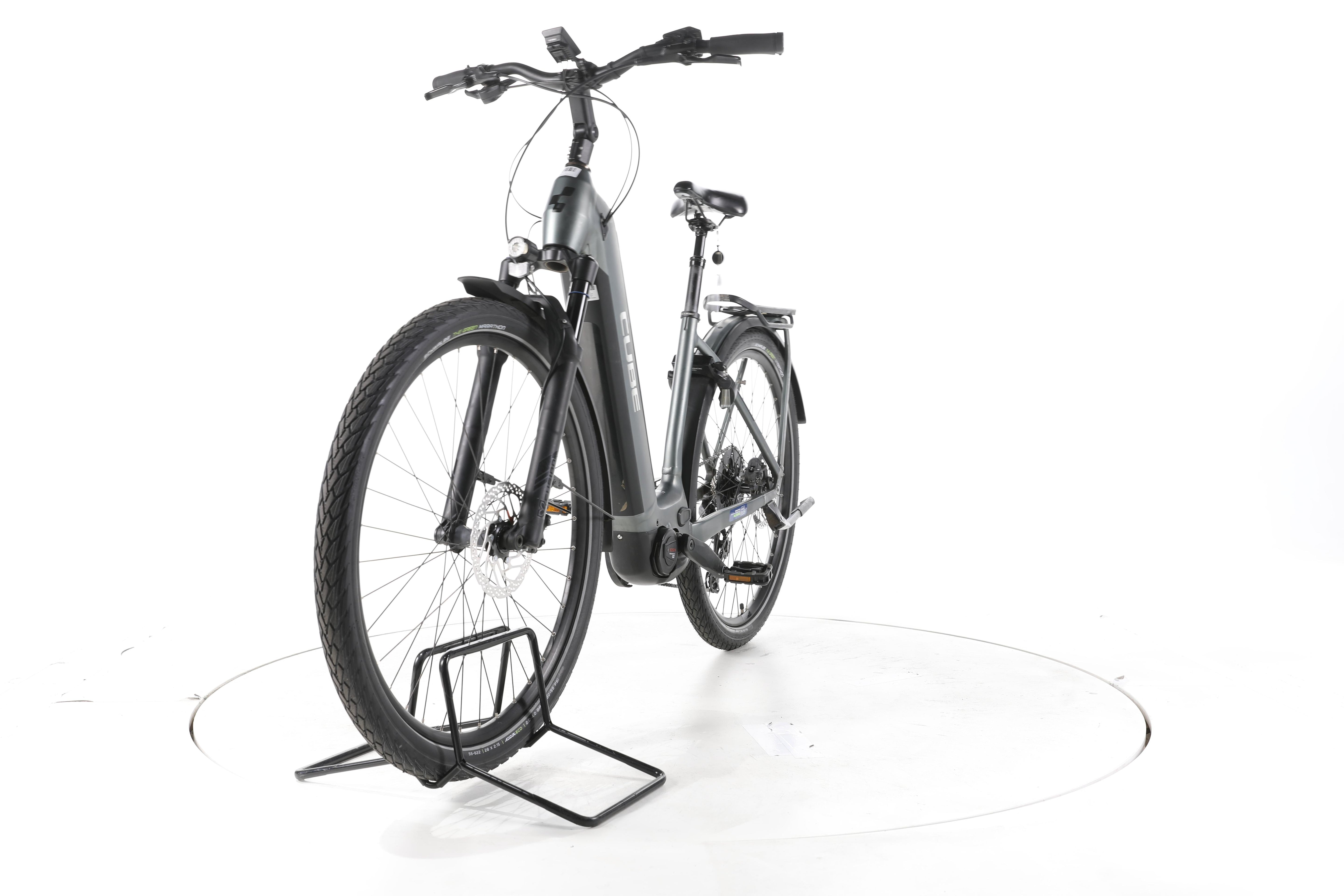 Cube Kathmandu Hybrid Pro Trekking E-Bike Tiefeinsteiger - Image 5