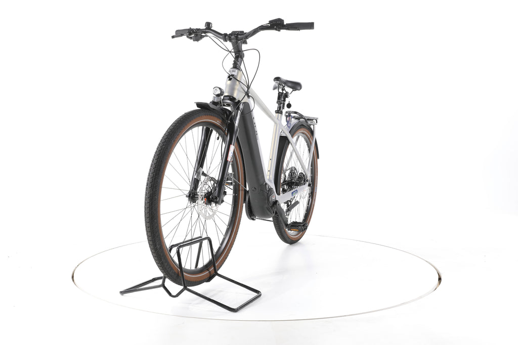 Cube Touring Hybrid Pro Trekking E-Bike - Image 5