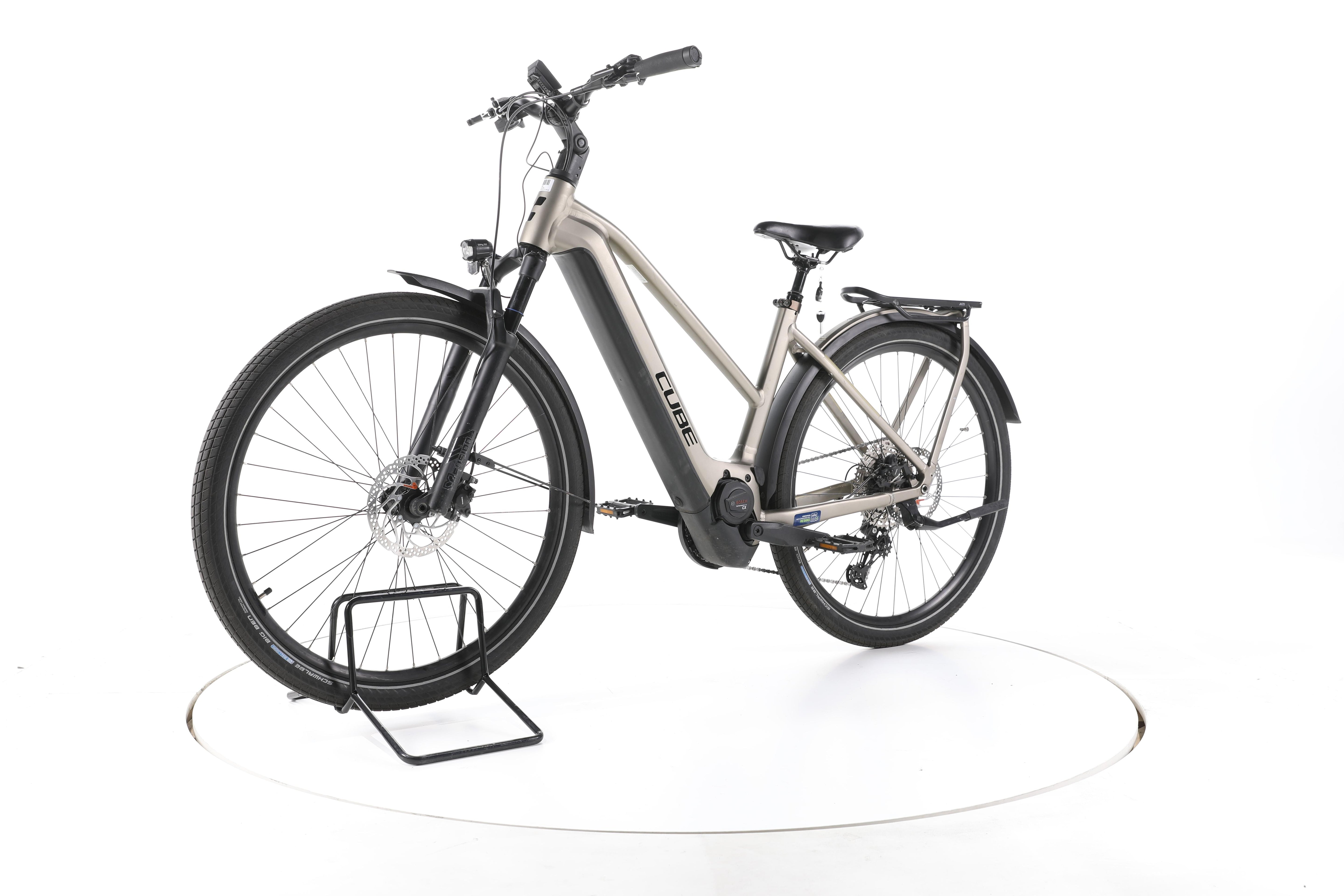 Cube Kathmandu Hybrid Pro Trekking E-Bike - Image 6