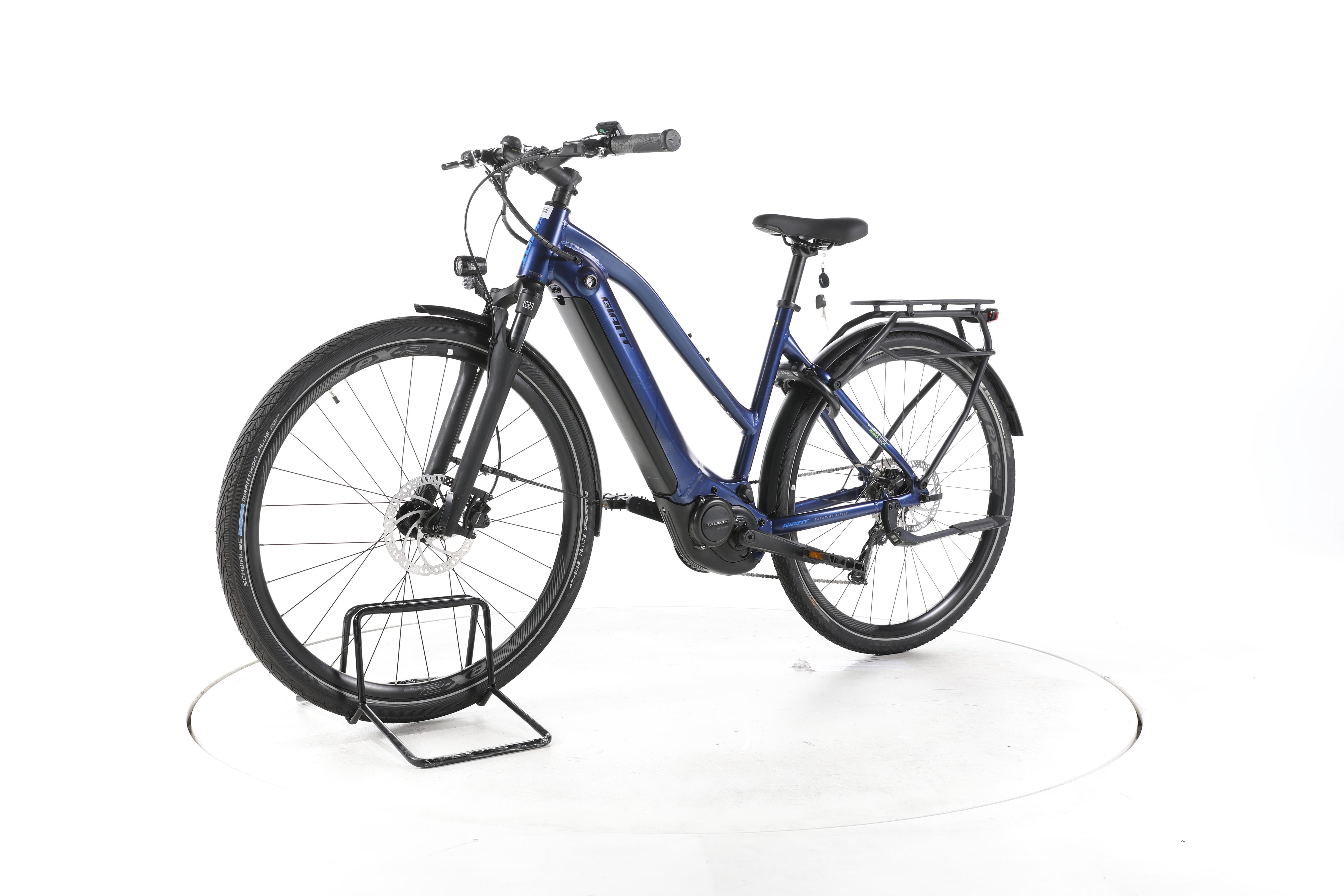 Giant Explore E+ 2 Trekking E-Bike - Image 6