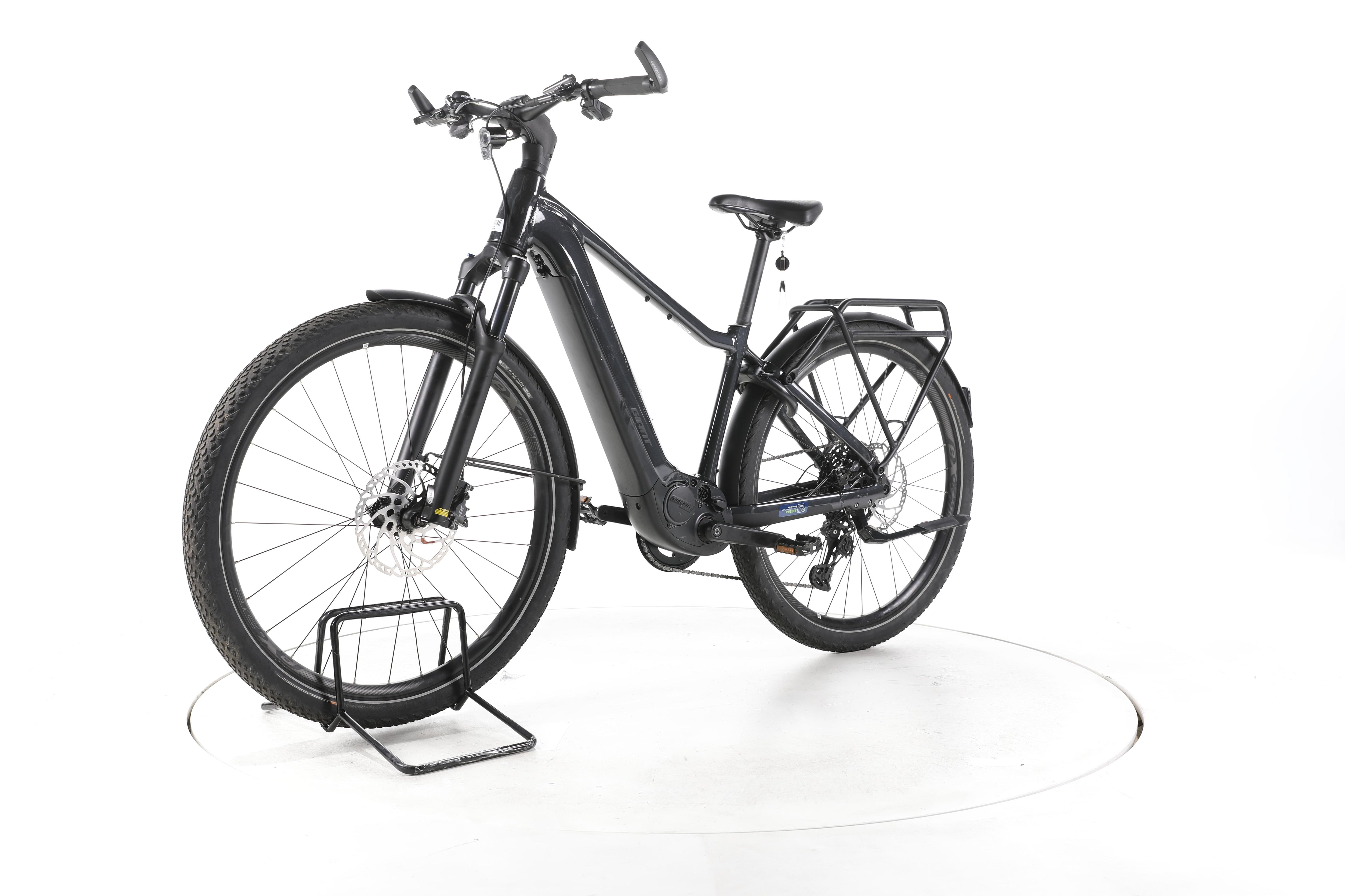 Giant Explore E+ Pro 0 Trekking E-Bike - Image 6