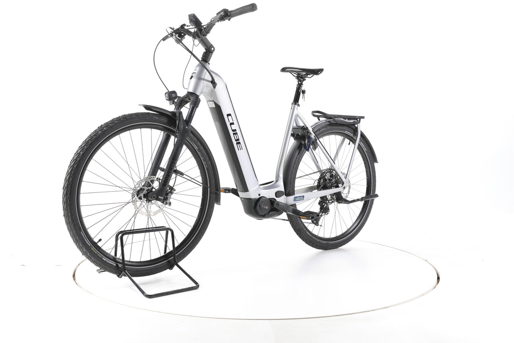 Cube Kathmandu Hybrid SL Trekking E-Bike Tiefeinsteiger - Image 6