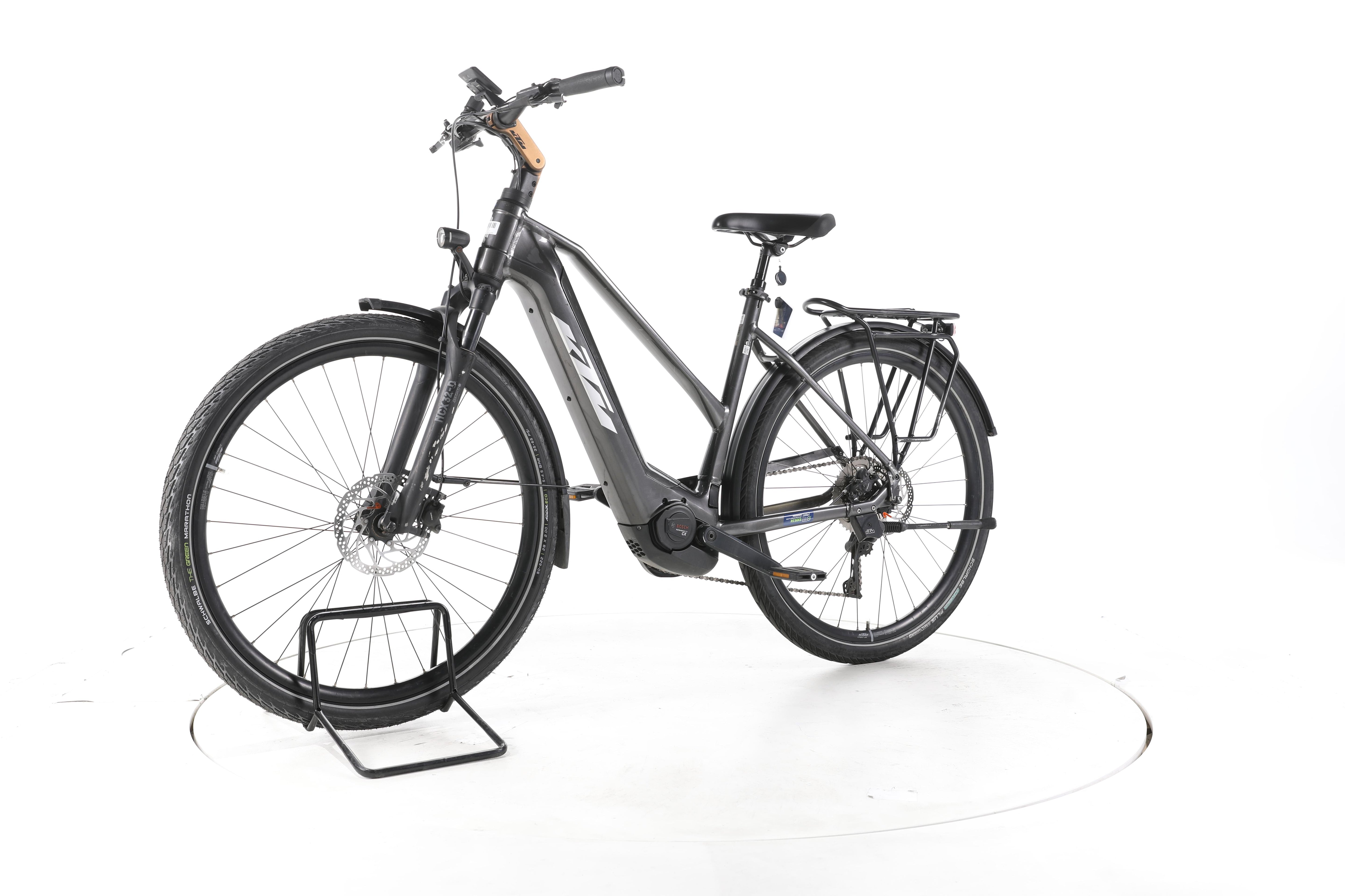 KTM Macina Style 740 Trekking E-Bike - Image 6