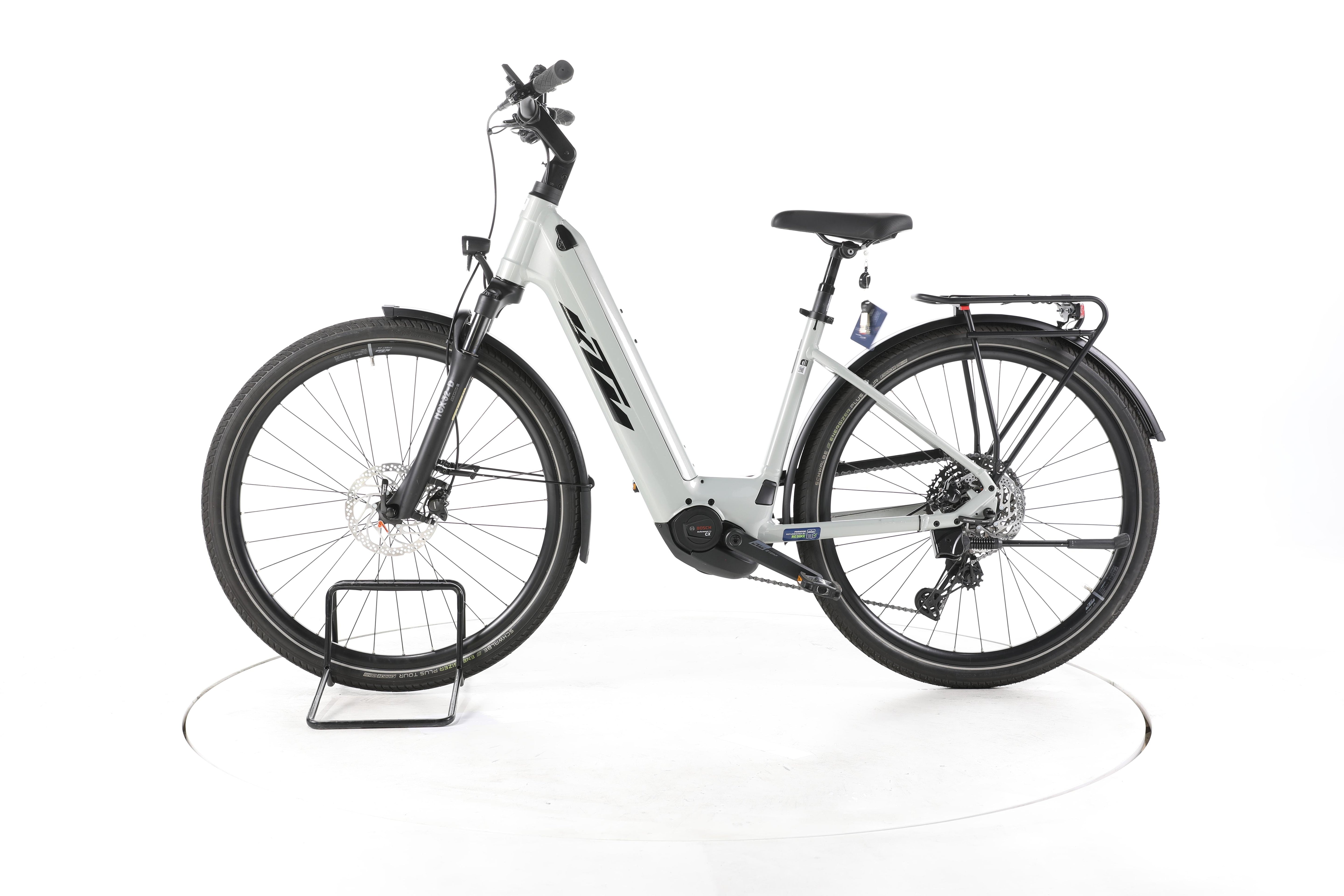 KTM Macina Ultimate Pro Trekking E-Bike Tiefeinsteiger - Image 7
