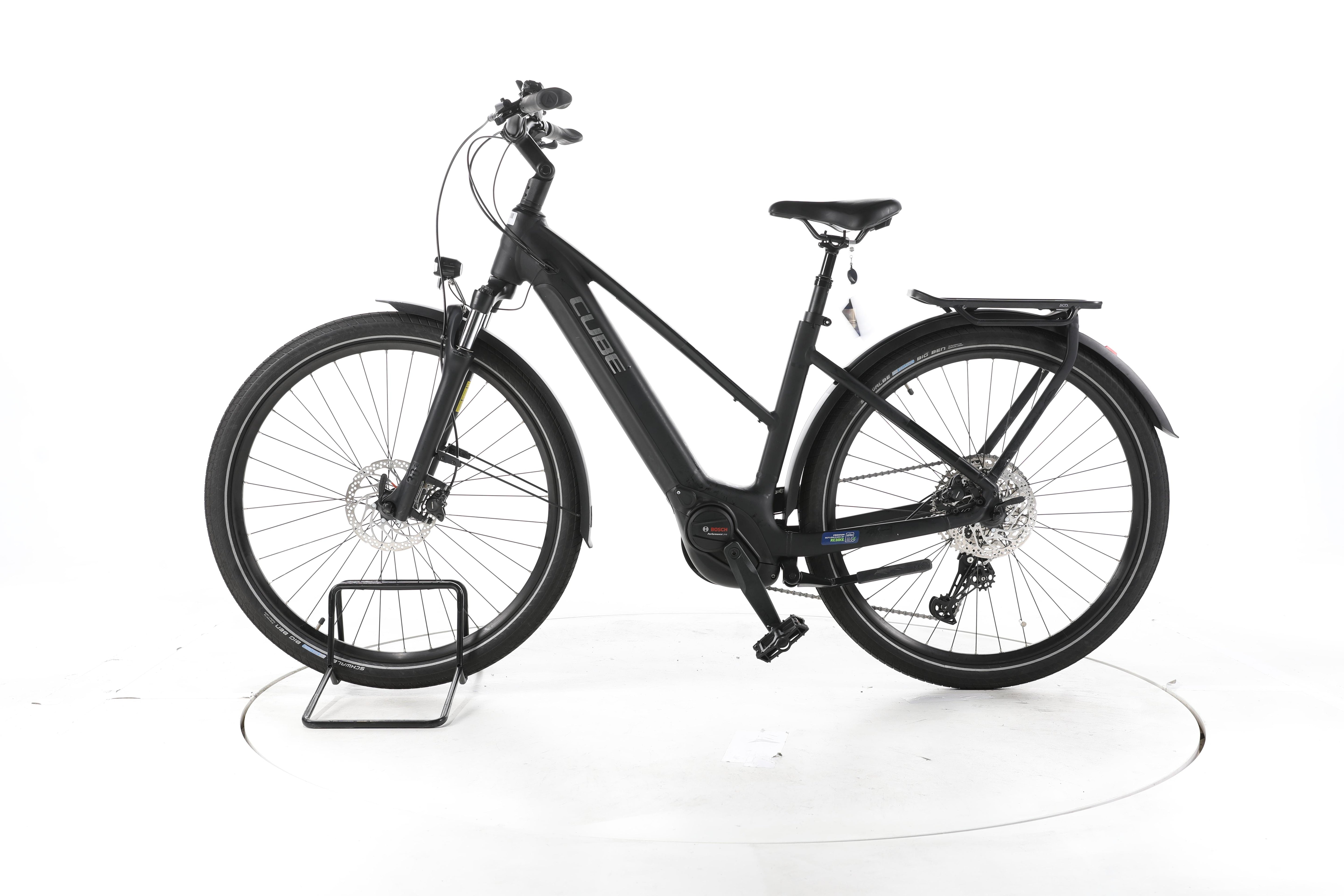 Cube Touring Hybrit Pro Trekking E-Bike - Image 7