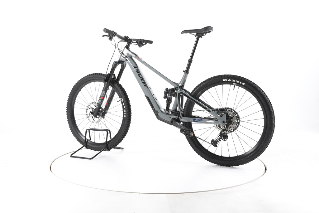 Pivot Cycles Shuttle SL Ride SLX/XT E-Bike Fully Carbon - Image 8