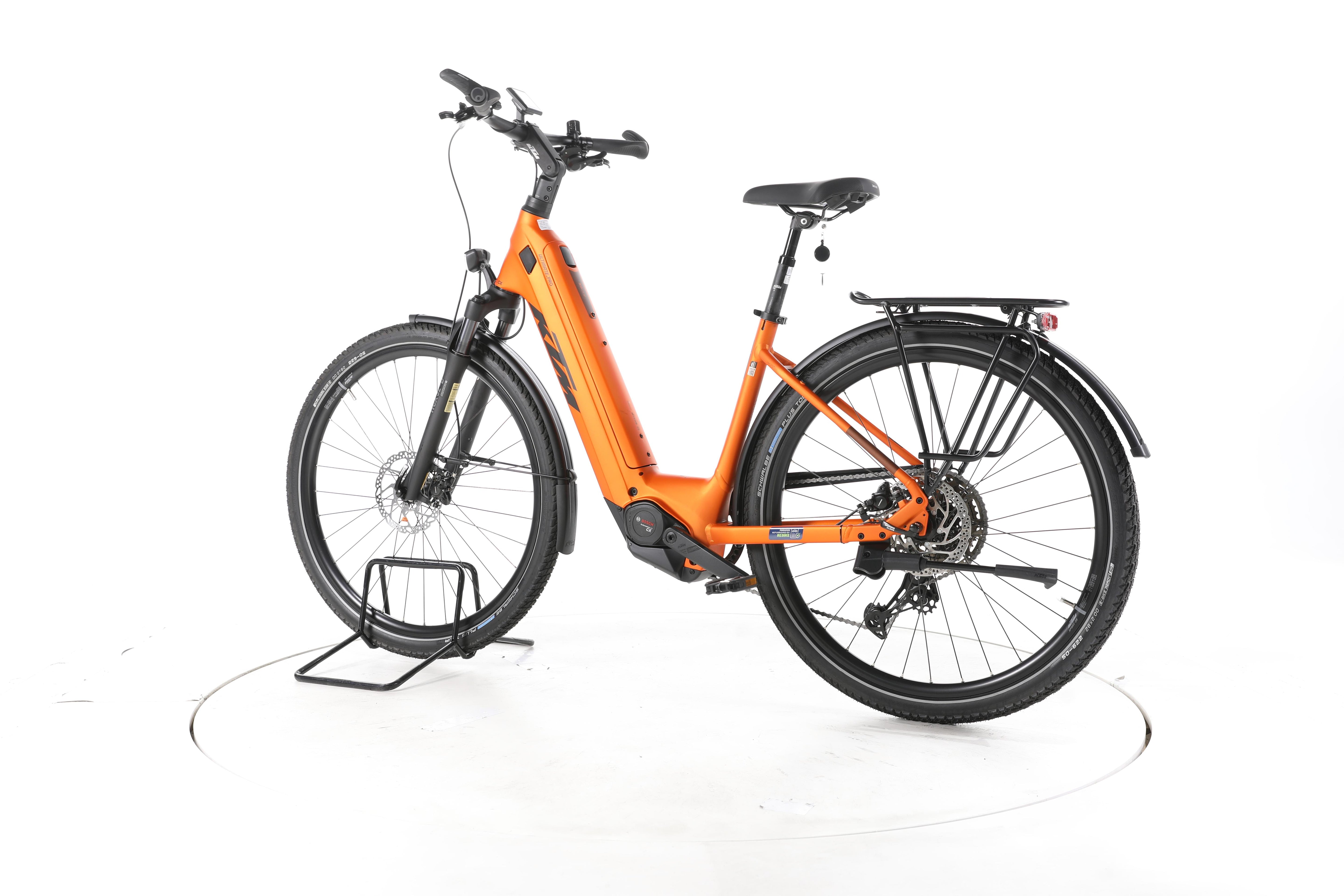 KTM Macina Ultimate Pro Trekking E-Bike Tiefeinsteiger 2025 - Image 8