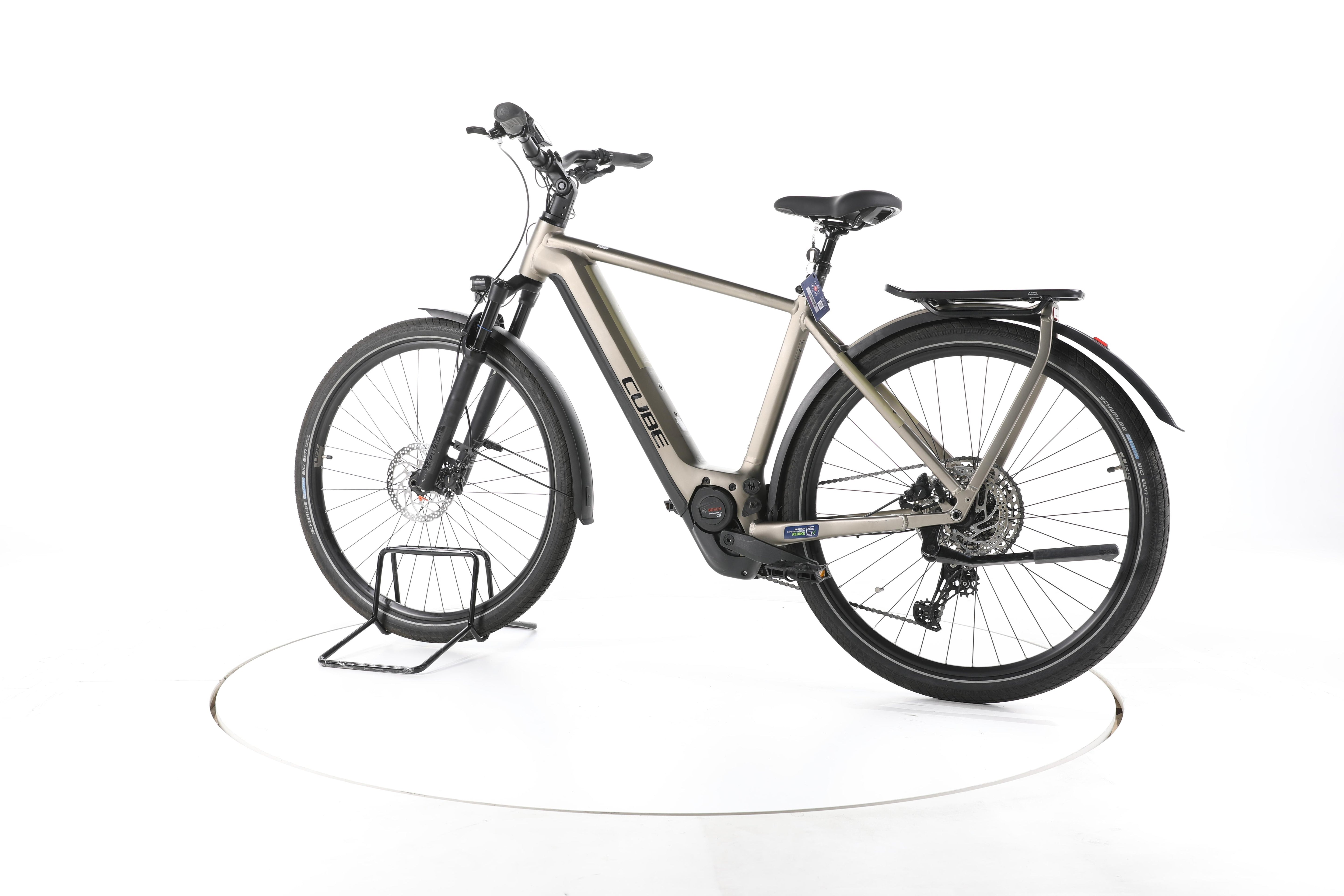 Cube Kathmandu Hybrid Pro Trekking E-Bike - Image 8