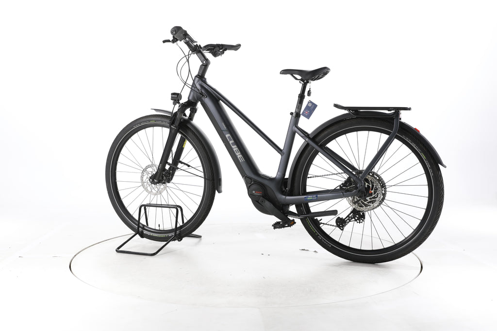 Cube Touring Hybrid Pro Trekking E-Bike 2025 - Image 8