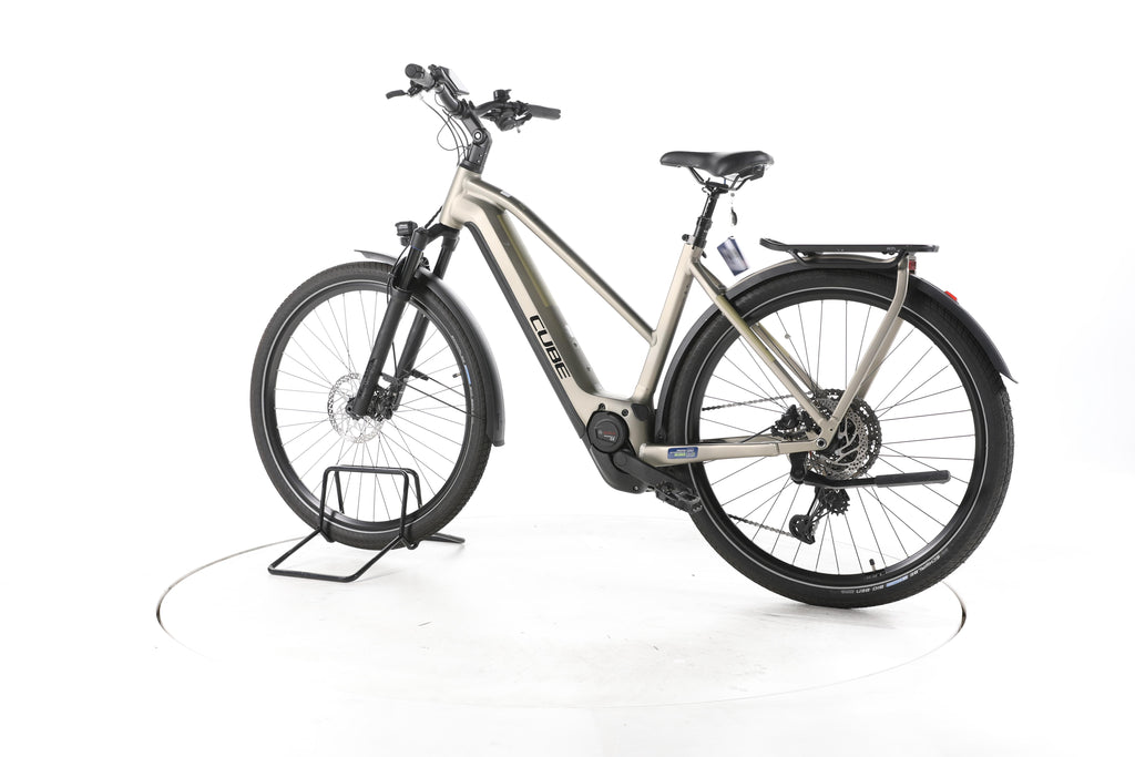 Cube Kathmandu Hybrid Pro Trekking E-Bike 2024 - Image 8