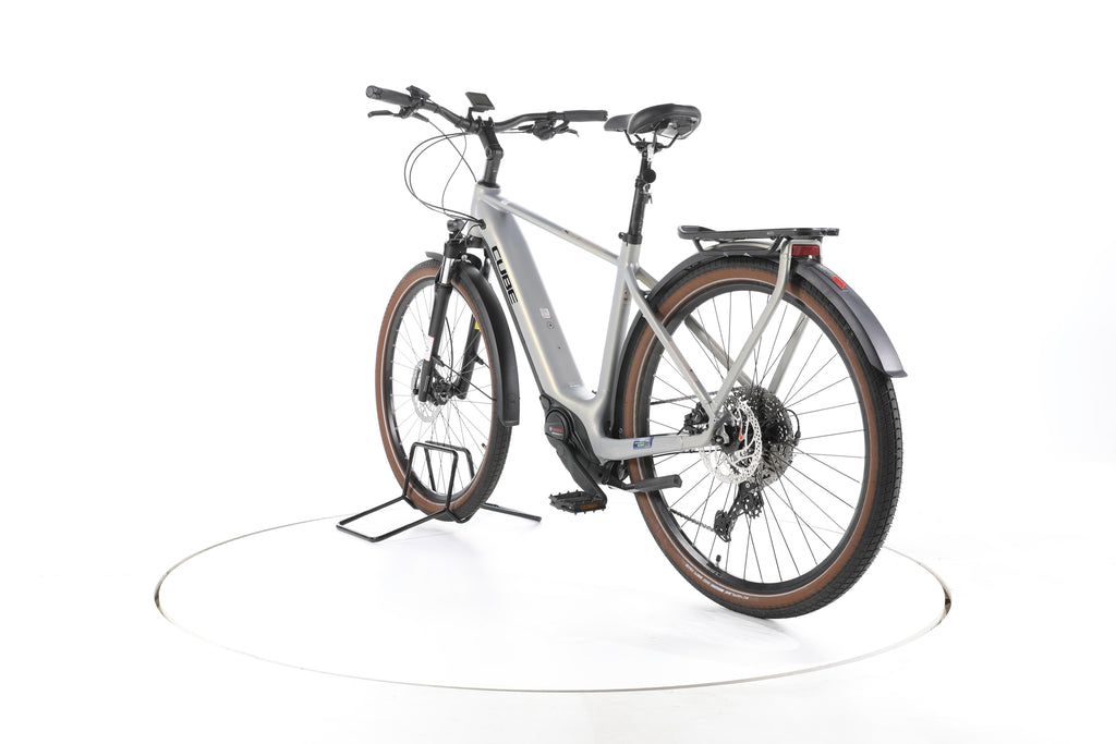 Cube Touring Hybrid Pro 625 Trekking E-Bike 2024 - Image 9