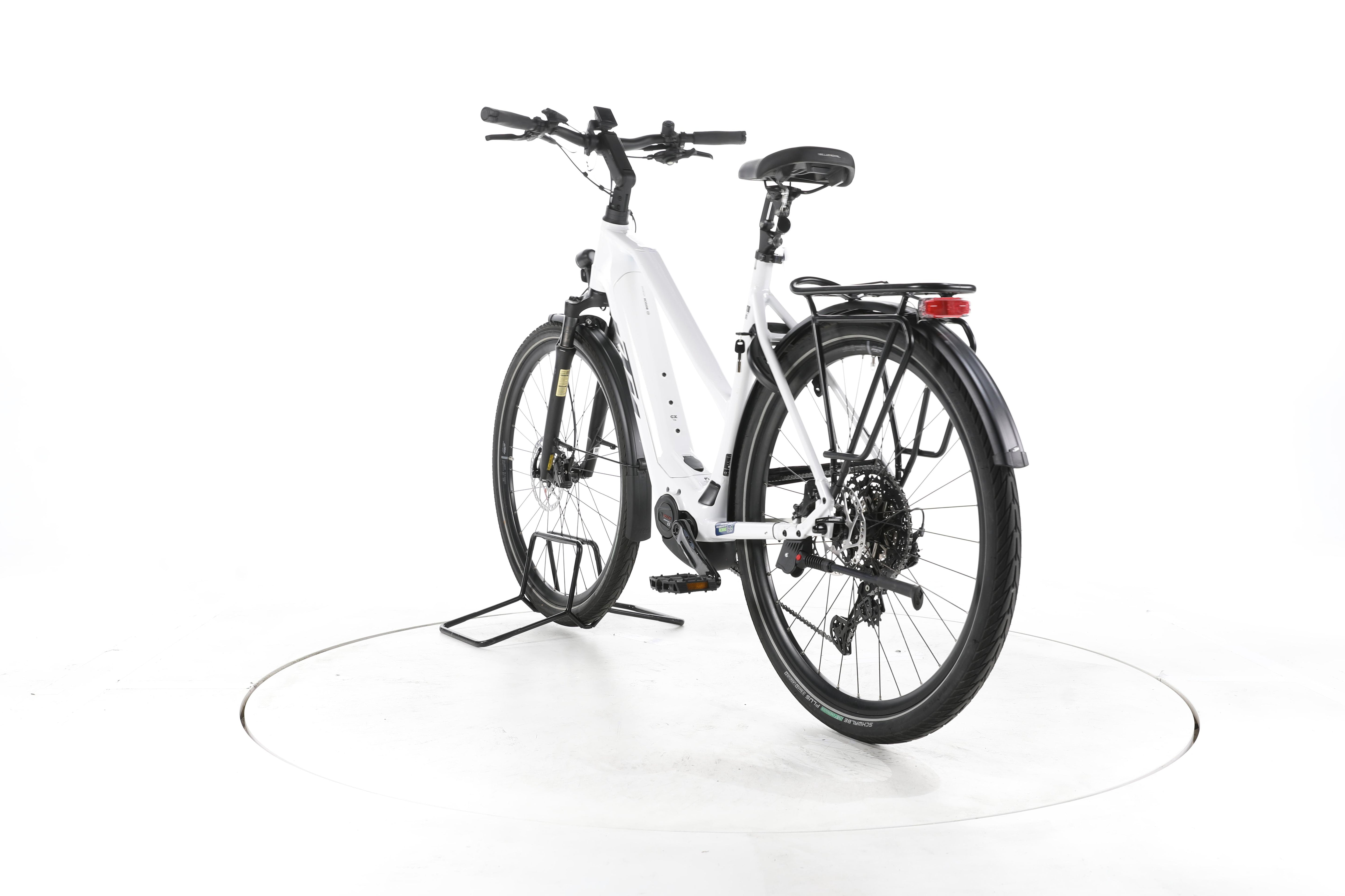 KTM Macina Style 720 Trekking E-Bike - Image 9
