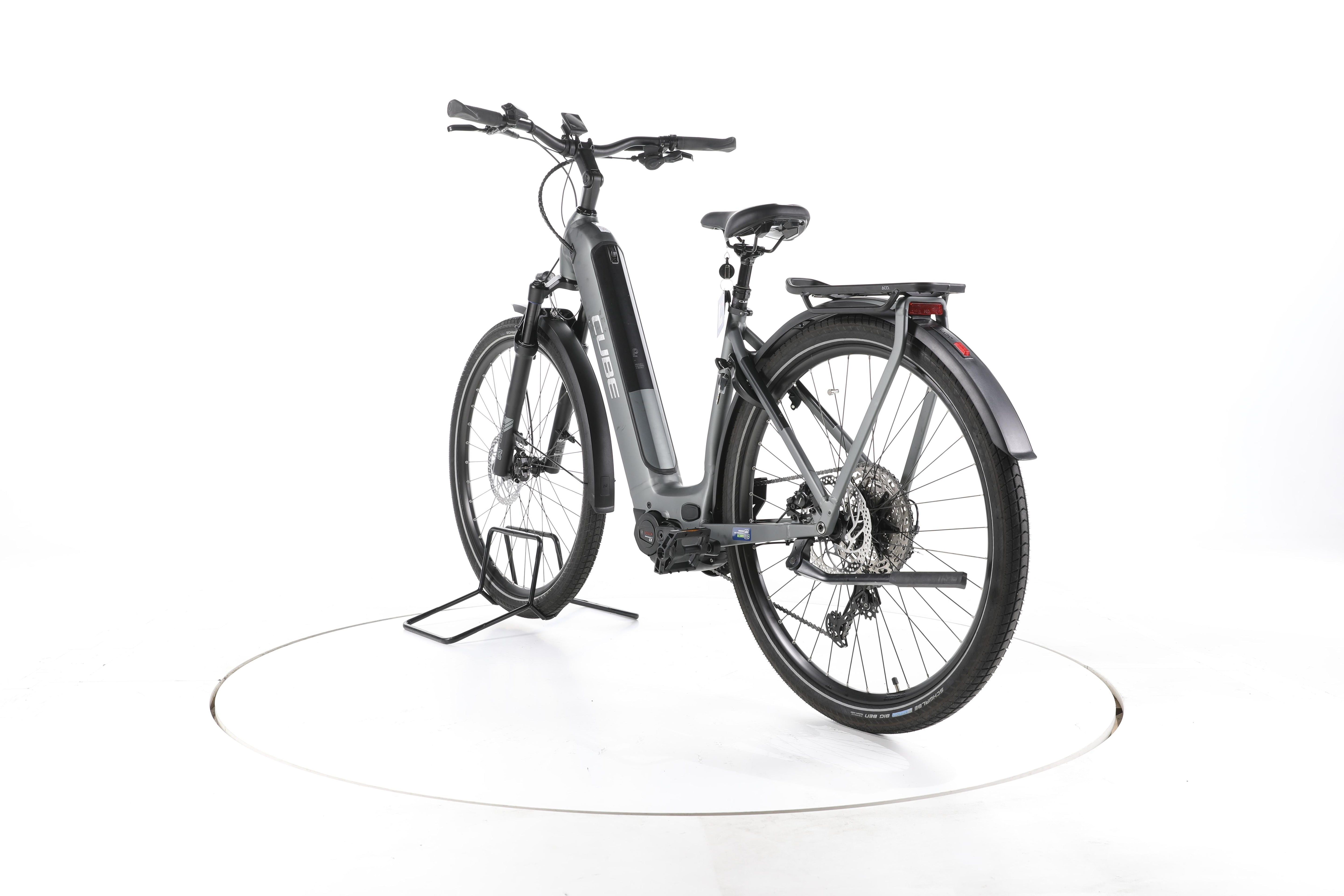Cube Kathmandu Hybrid Pro Trekking E-Bike Tiefeinsteiger - Image 9