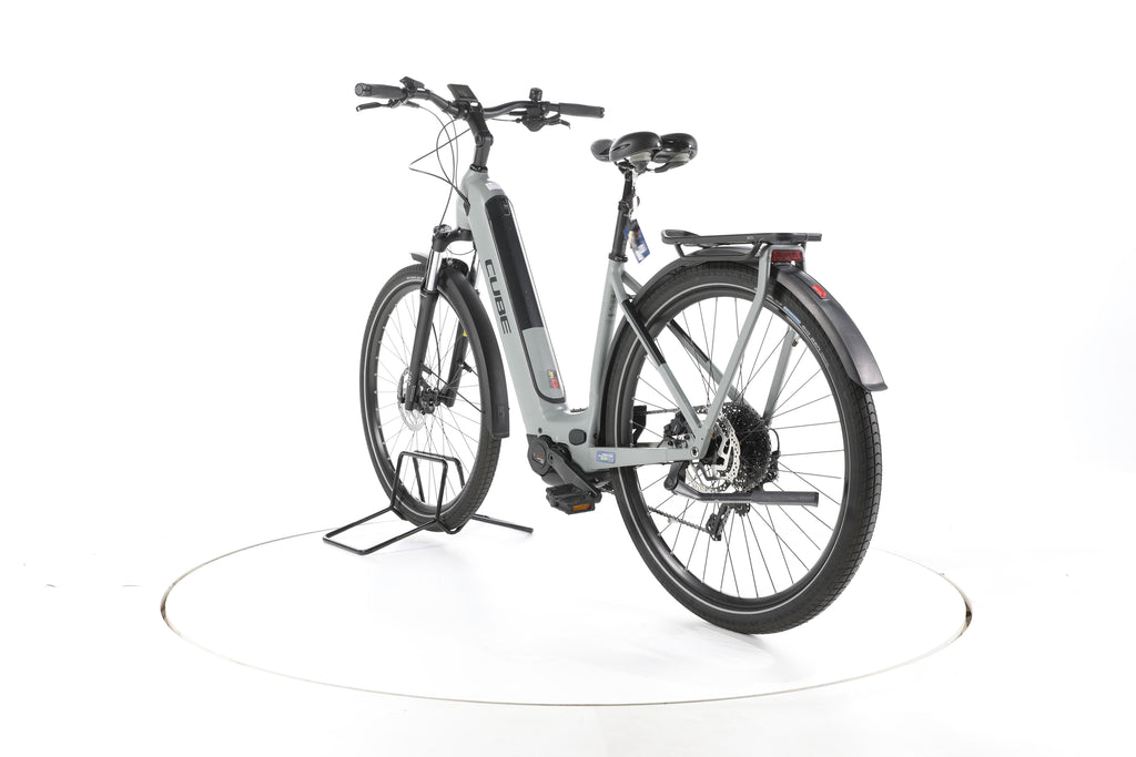 Cube Kathmandu Hybrid ONE Trekking E-Bike Tiefeinsteiger - Image 9
