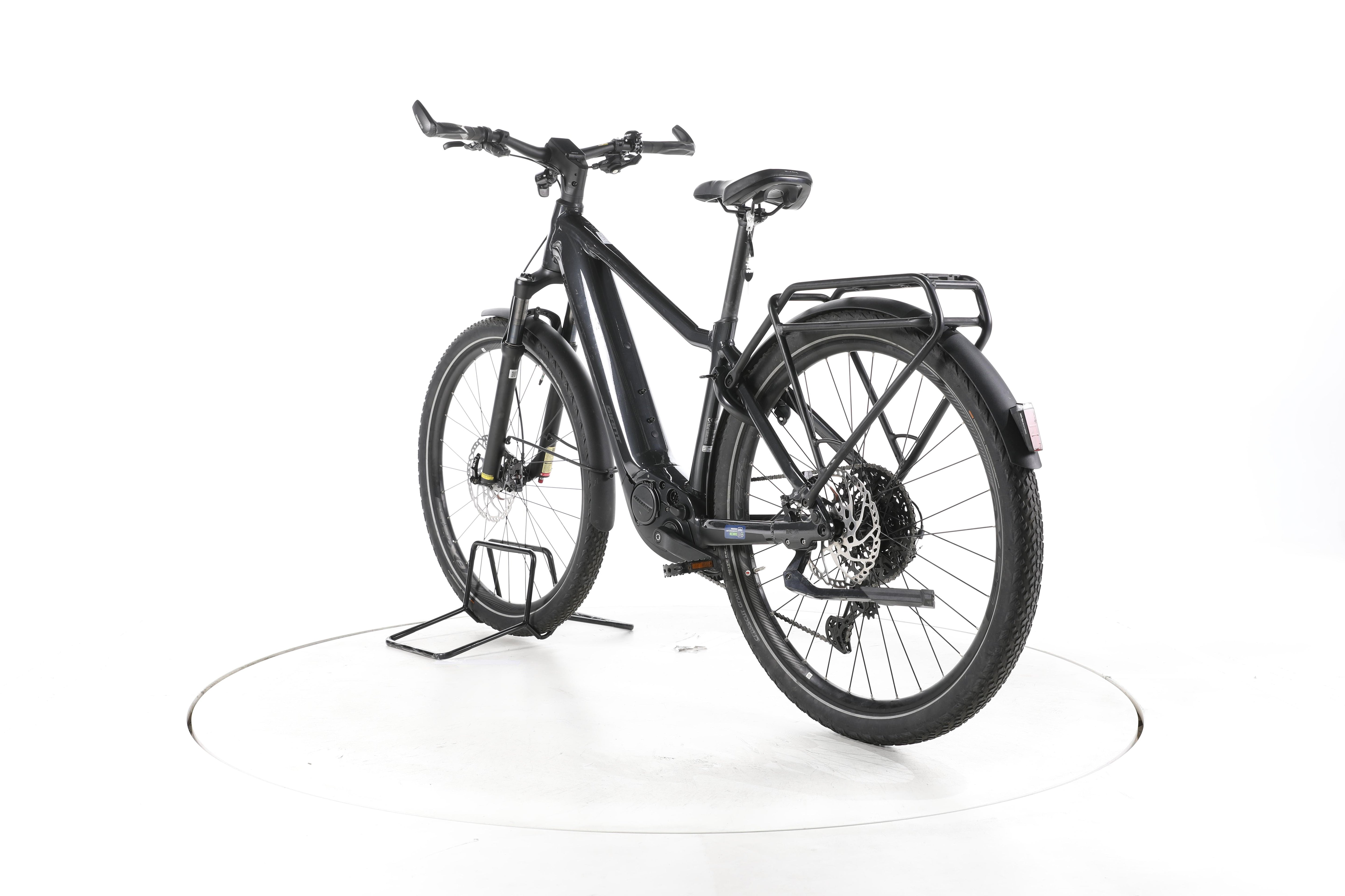 Giant Explore E+ Pro 0 Trekking E-Bike - Image 9