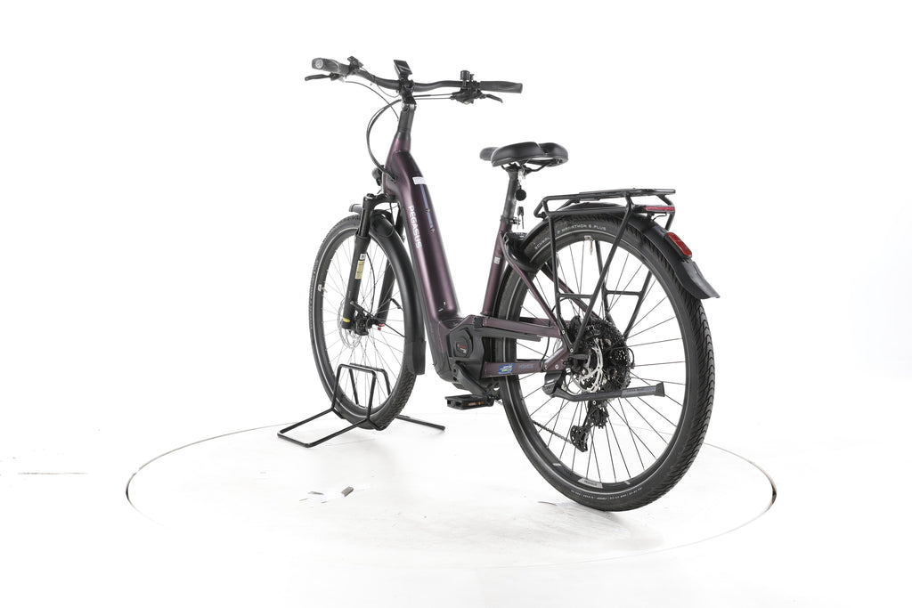 Pegasus Premio EVO 11 "40 Years" Trekking E-Bike Tiefeinsteiger - Image 9