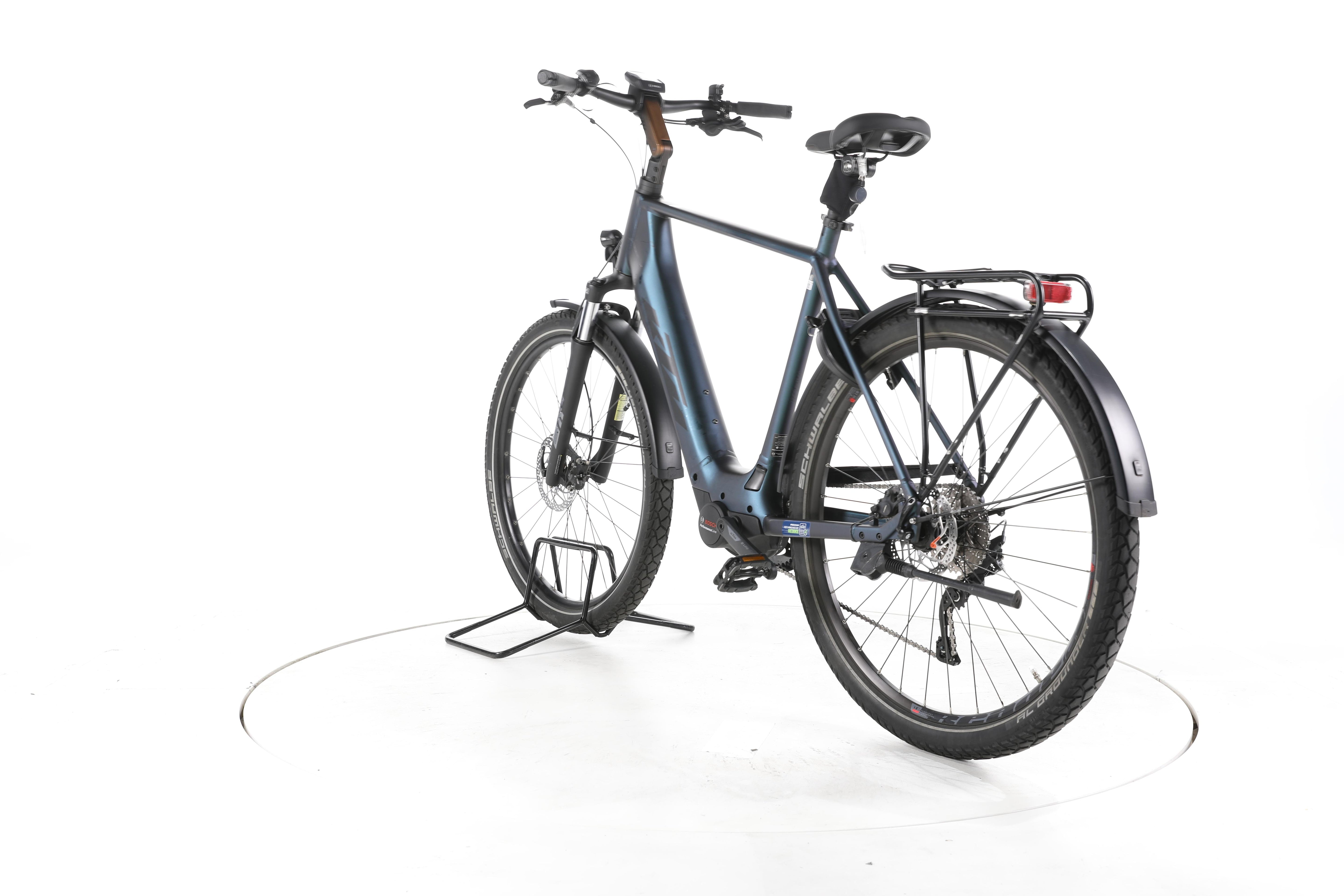 KTM Macina Gran P610 Trekking E-Bike - Image 9