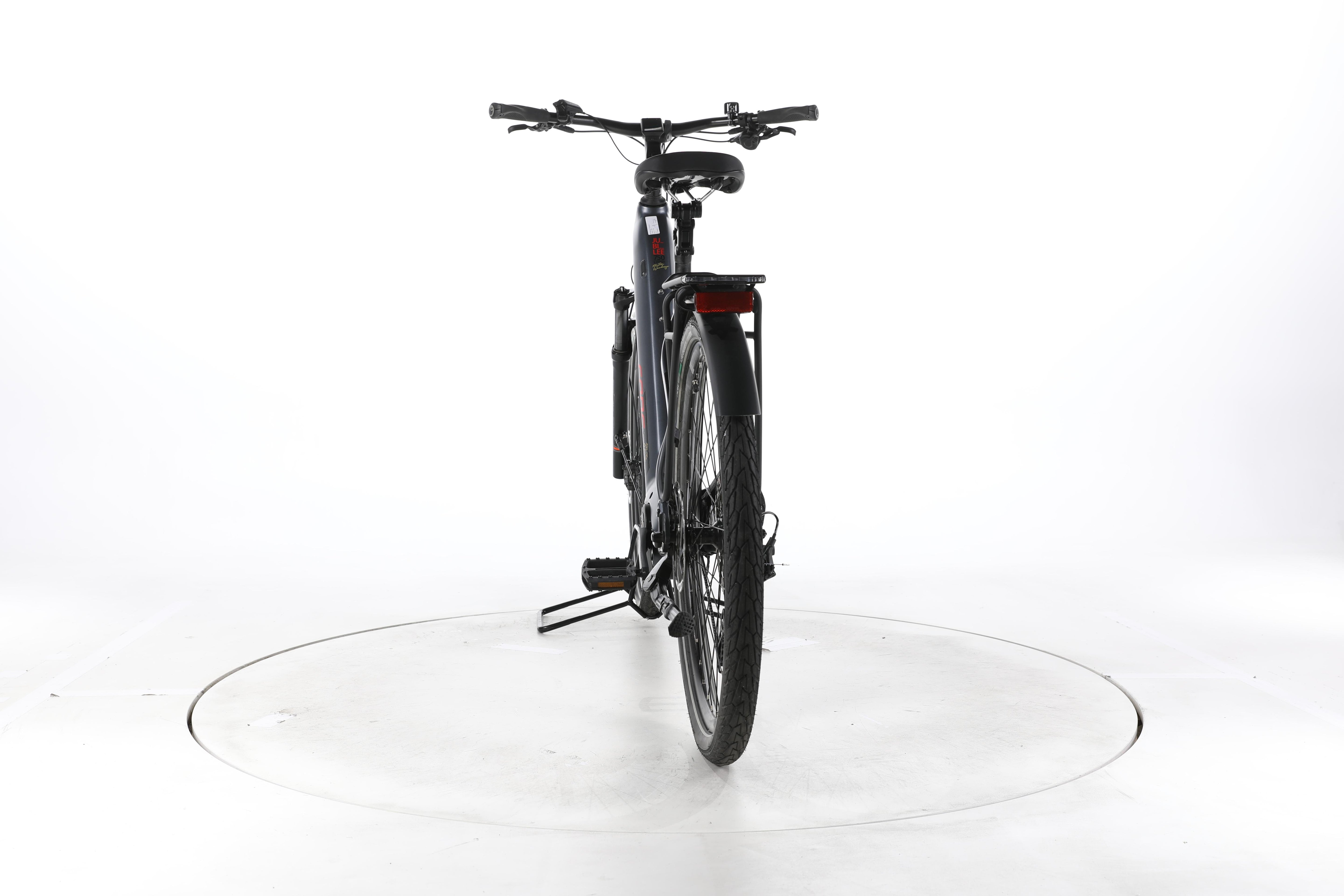 CONE Bikes eStreet IN Jubilee Trekking E-Bike Tiefeinsteiger - Image 10