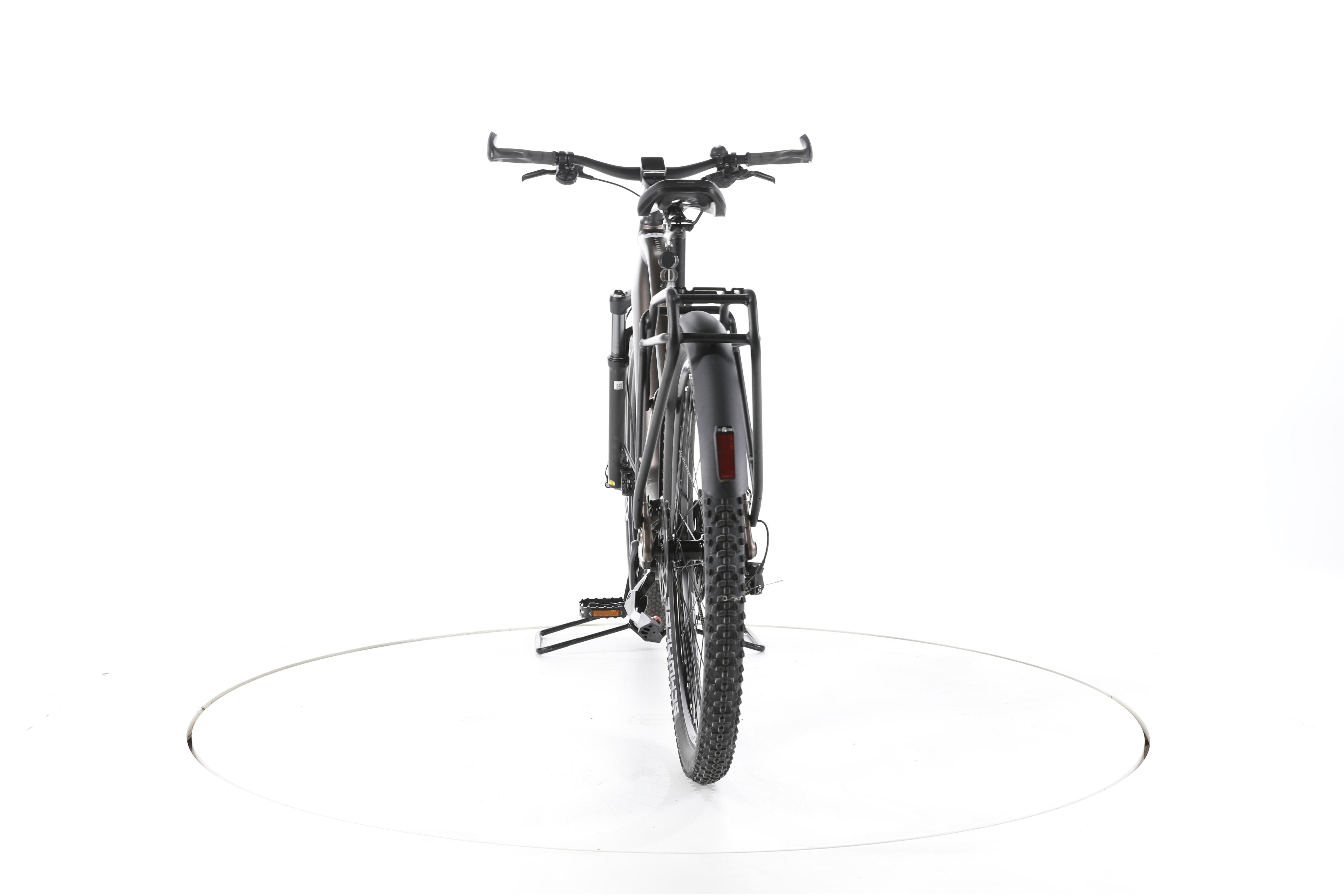 Giant Explore E+ Pro 1 Trekking E-Bike - Image 10