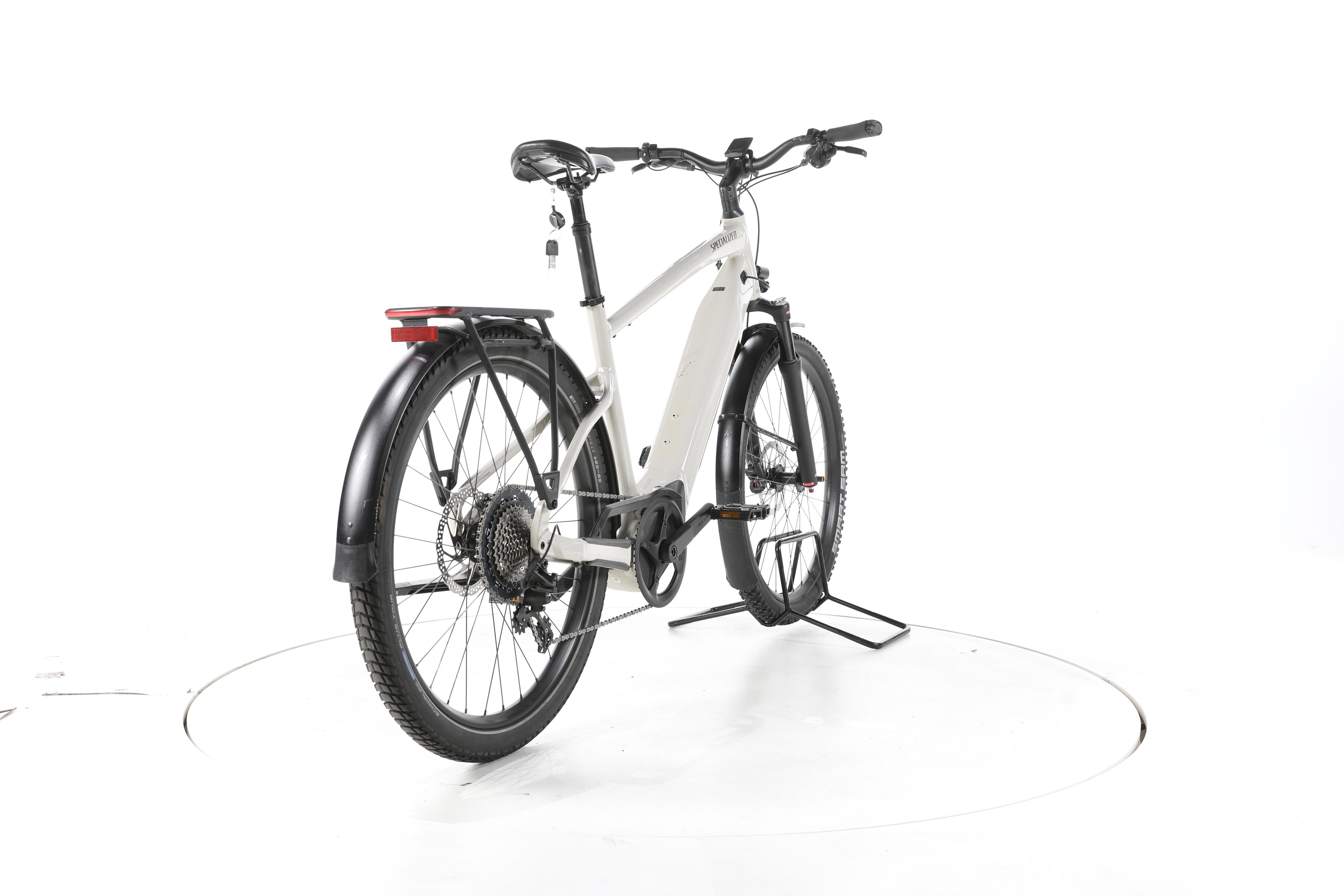 Specialized Turbo Vado 4.0 Trekking E-Bike - Image 11