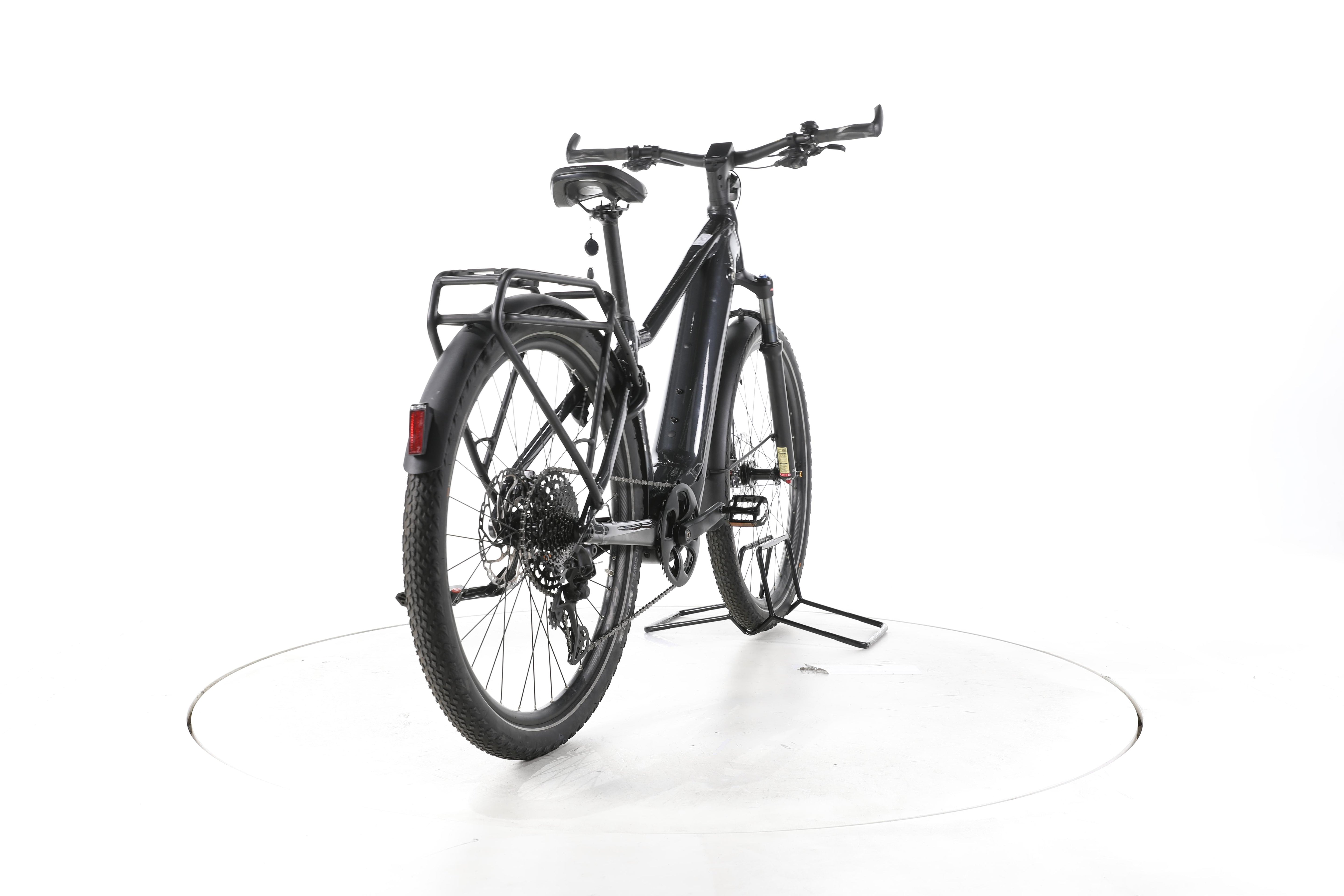 Giant Explore E+ Pro 0 Trekking E-Bike - Image 11