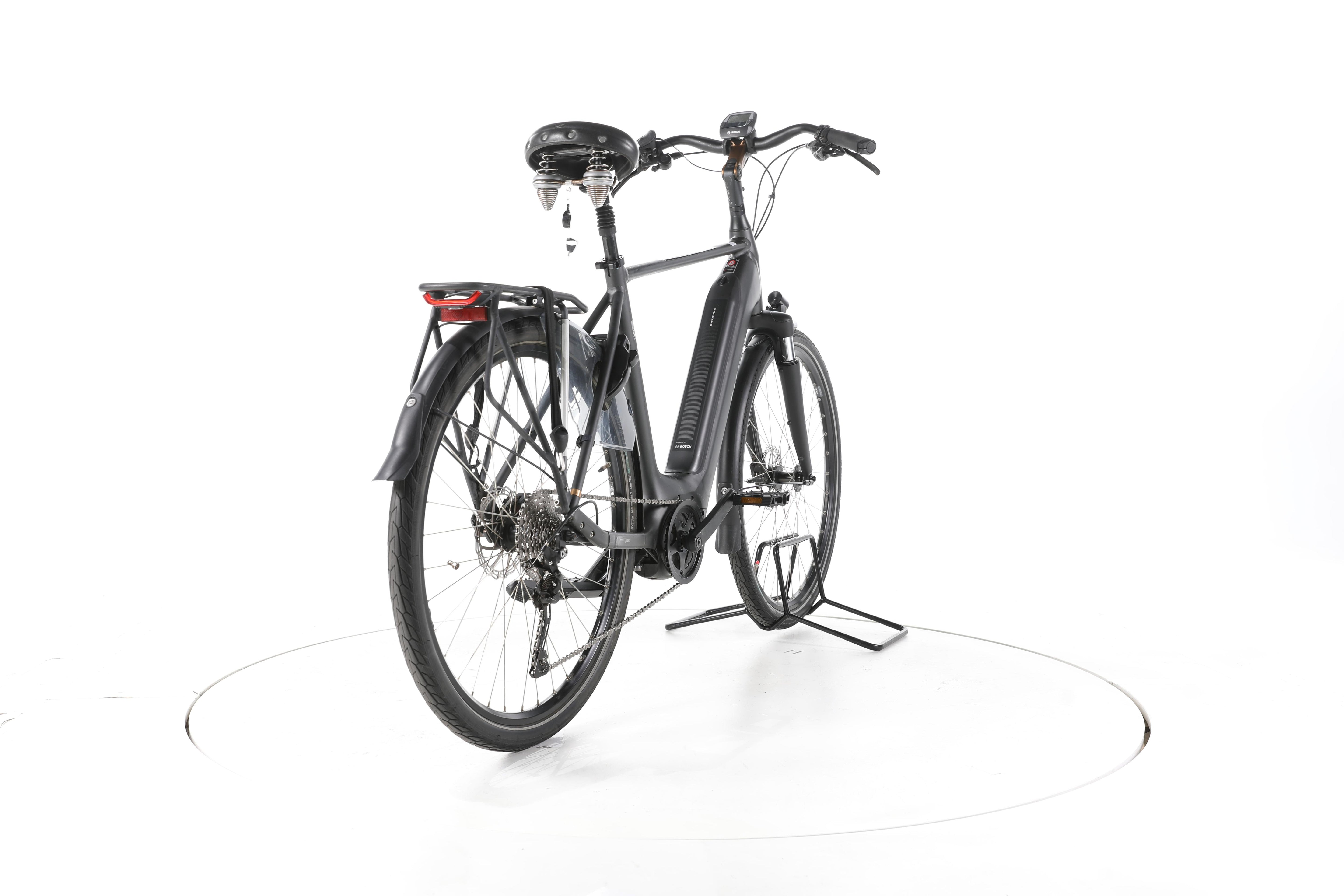 Batavus Finez E-go Power Trekking E-Bike - Image 11