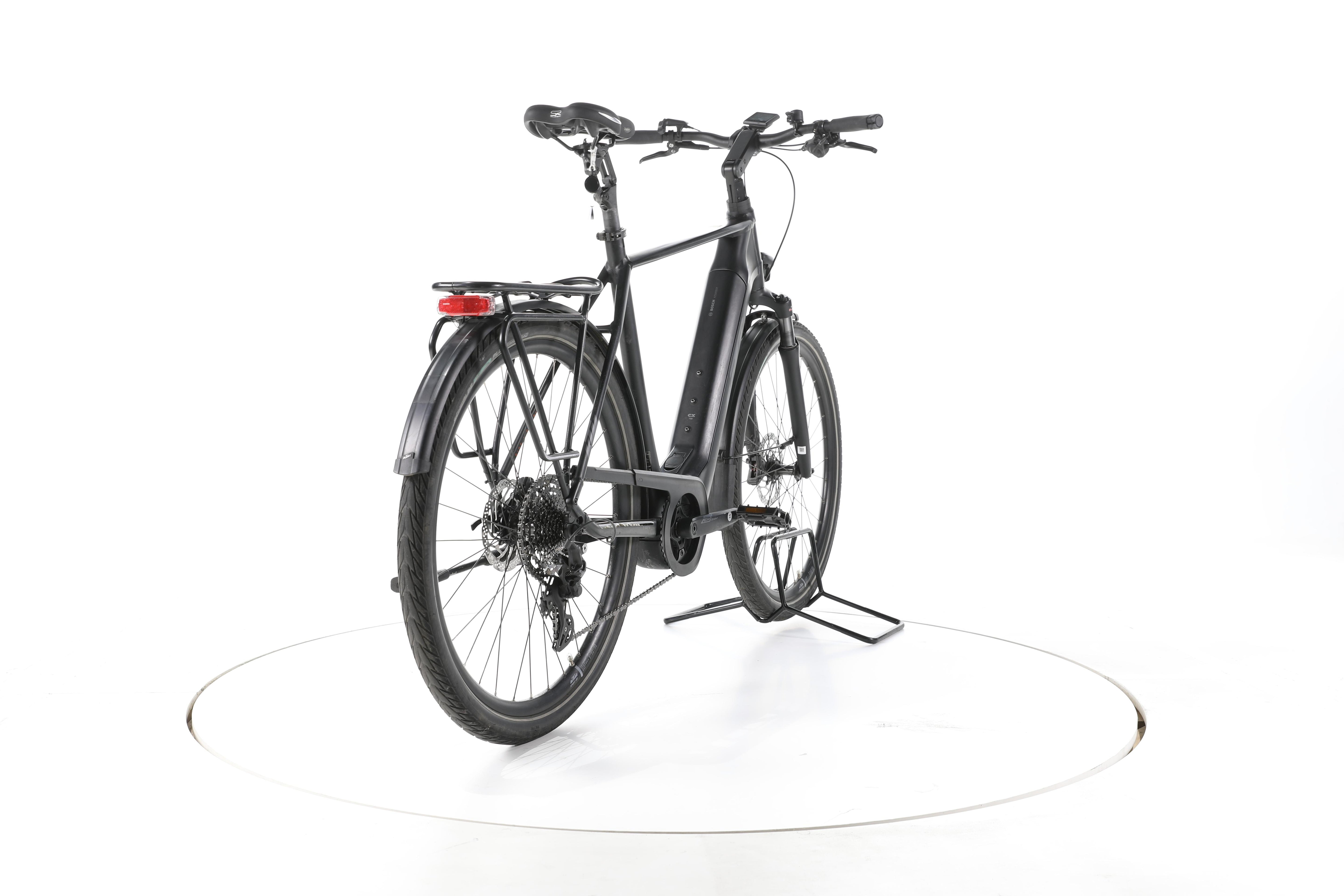 KTM Macina Style 730 Trekking E-Bike - Image 11