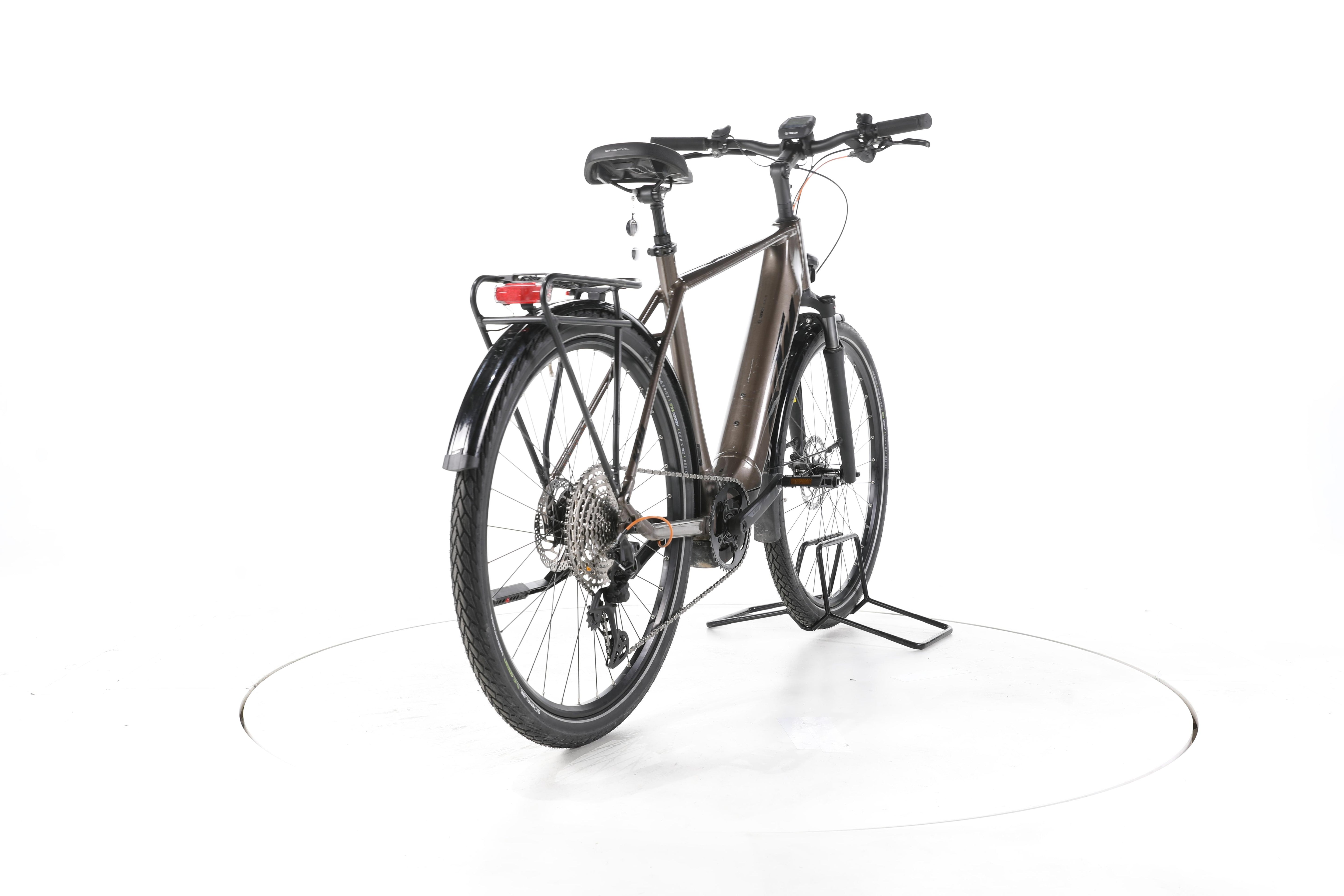 KTM Macina Ultimate Pro Trekking E-Bike - Image 11