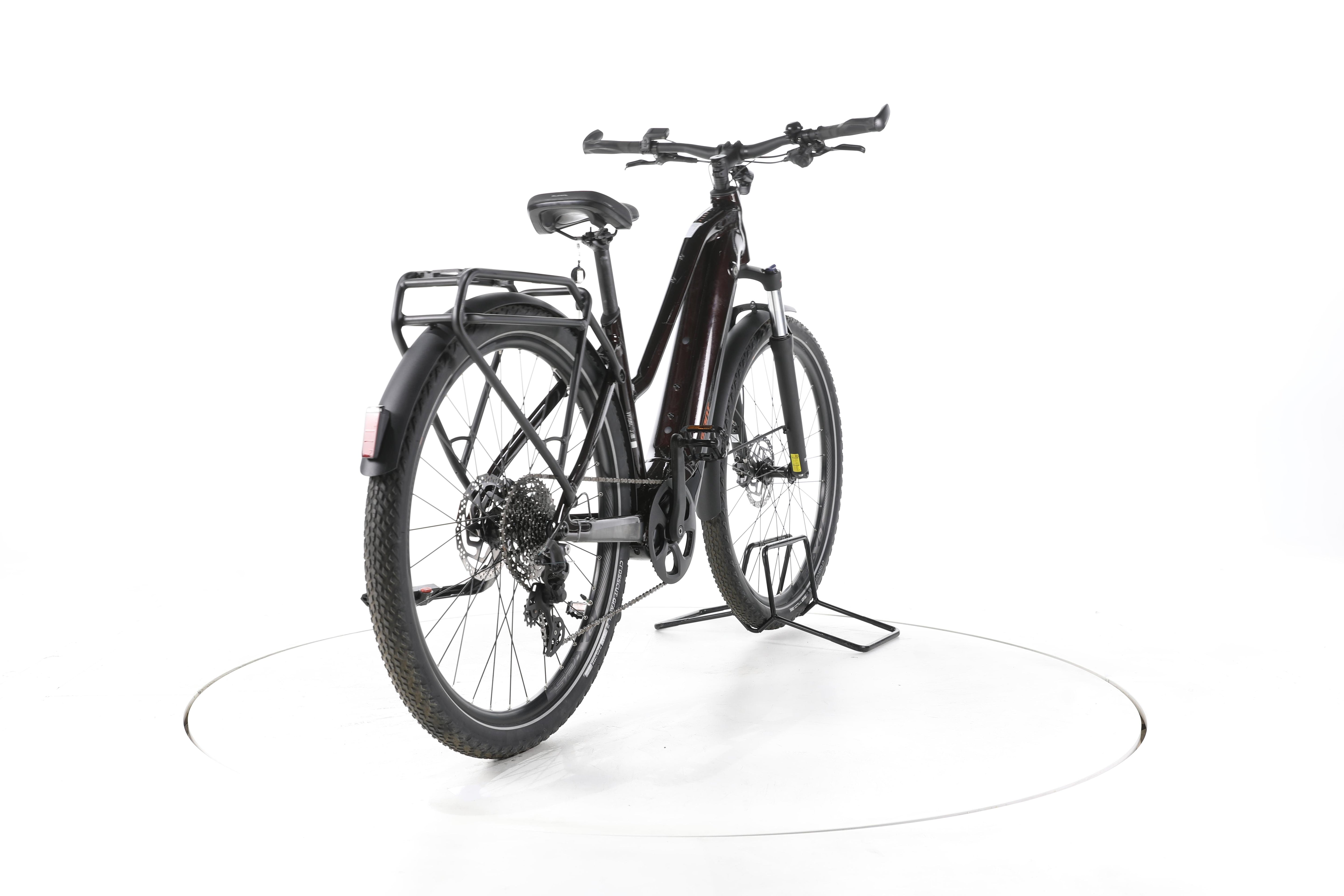 Giant Explore E+ 1 Trekking E-Bike 2024 - Image 11