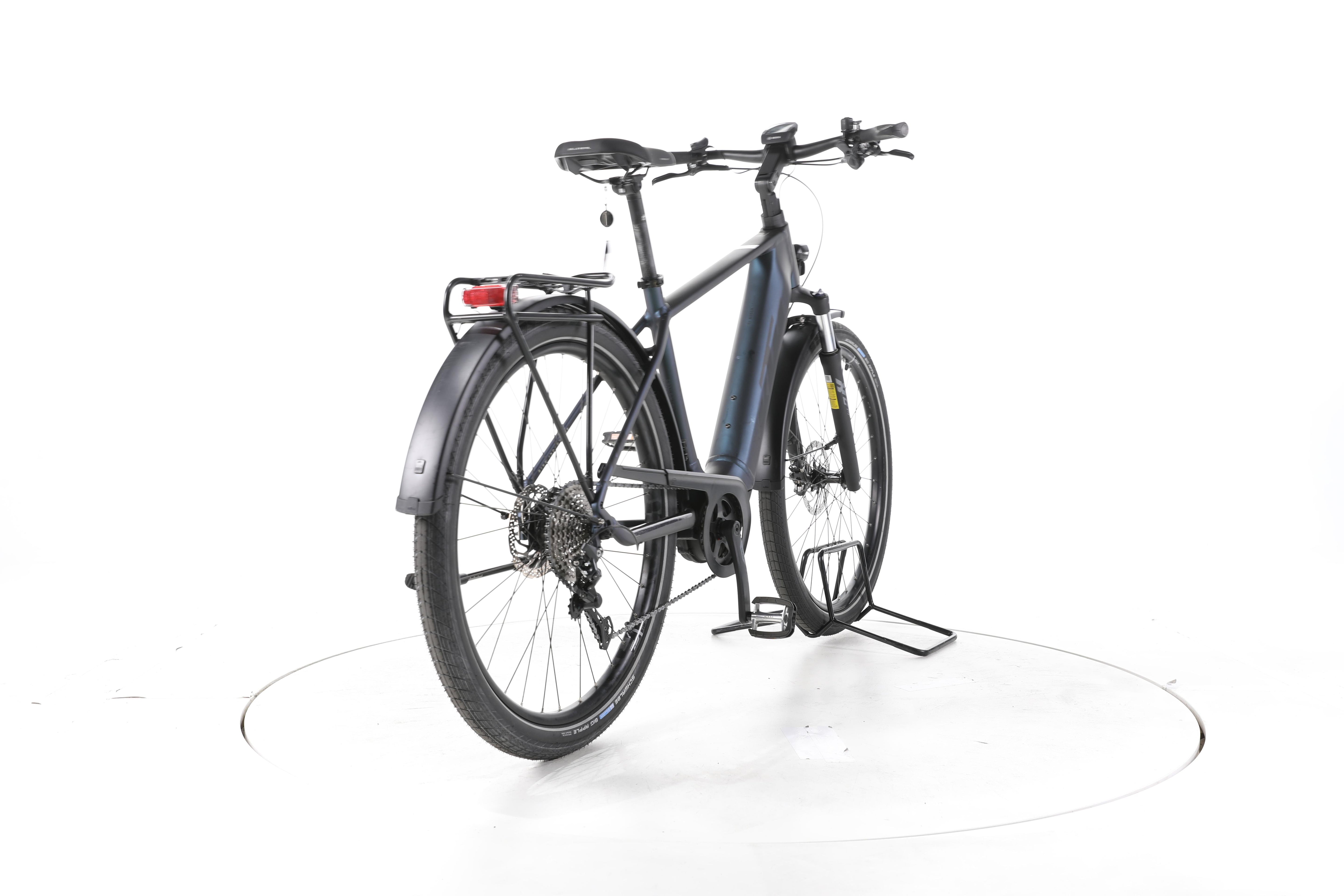 KTM Macina Gran P610 Trekking E-Bike - Image 11