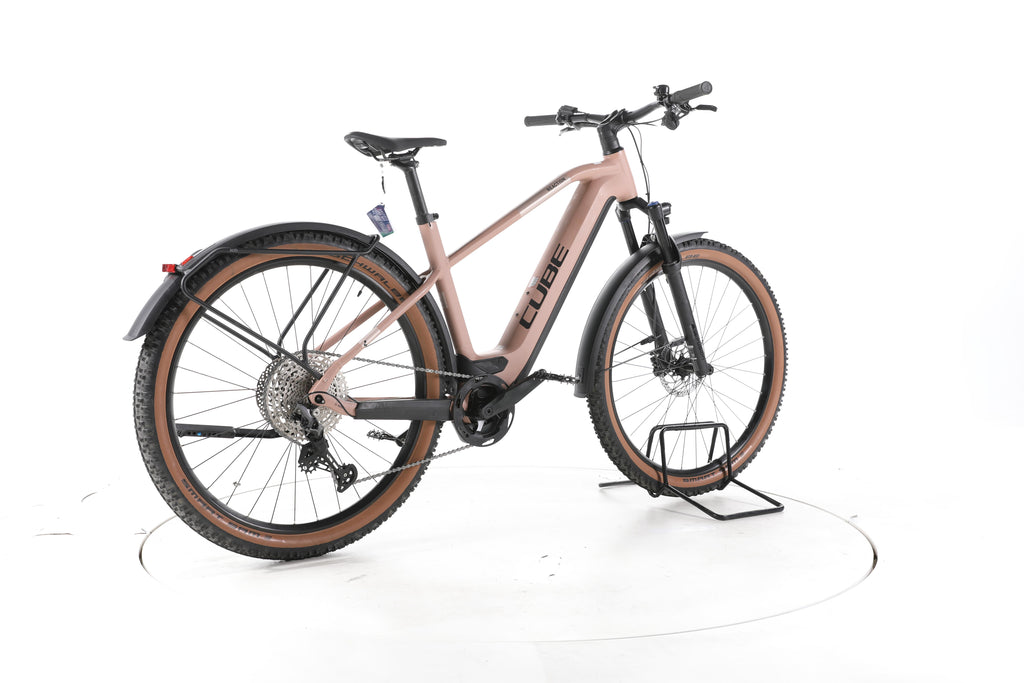 Cube Reaction Hybrid Pro Trekking E-Bike - Image 12
