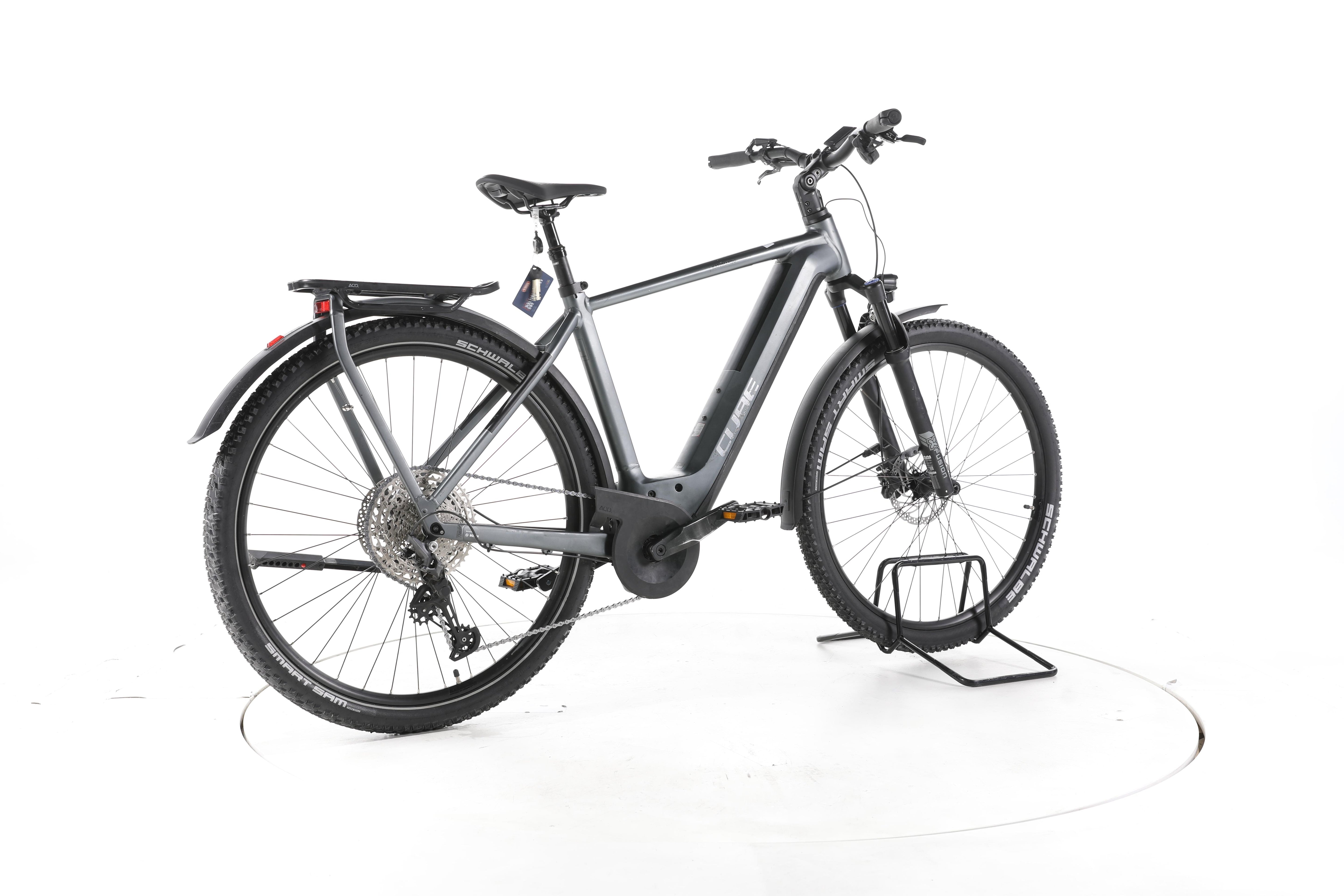 Cube Kathmandu Hybrid Pro Trekking E-Bike - Image 12