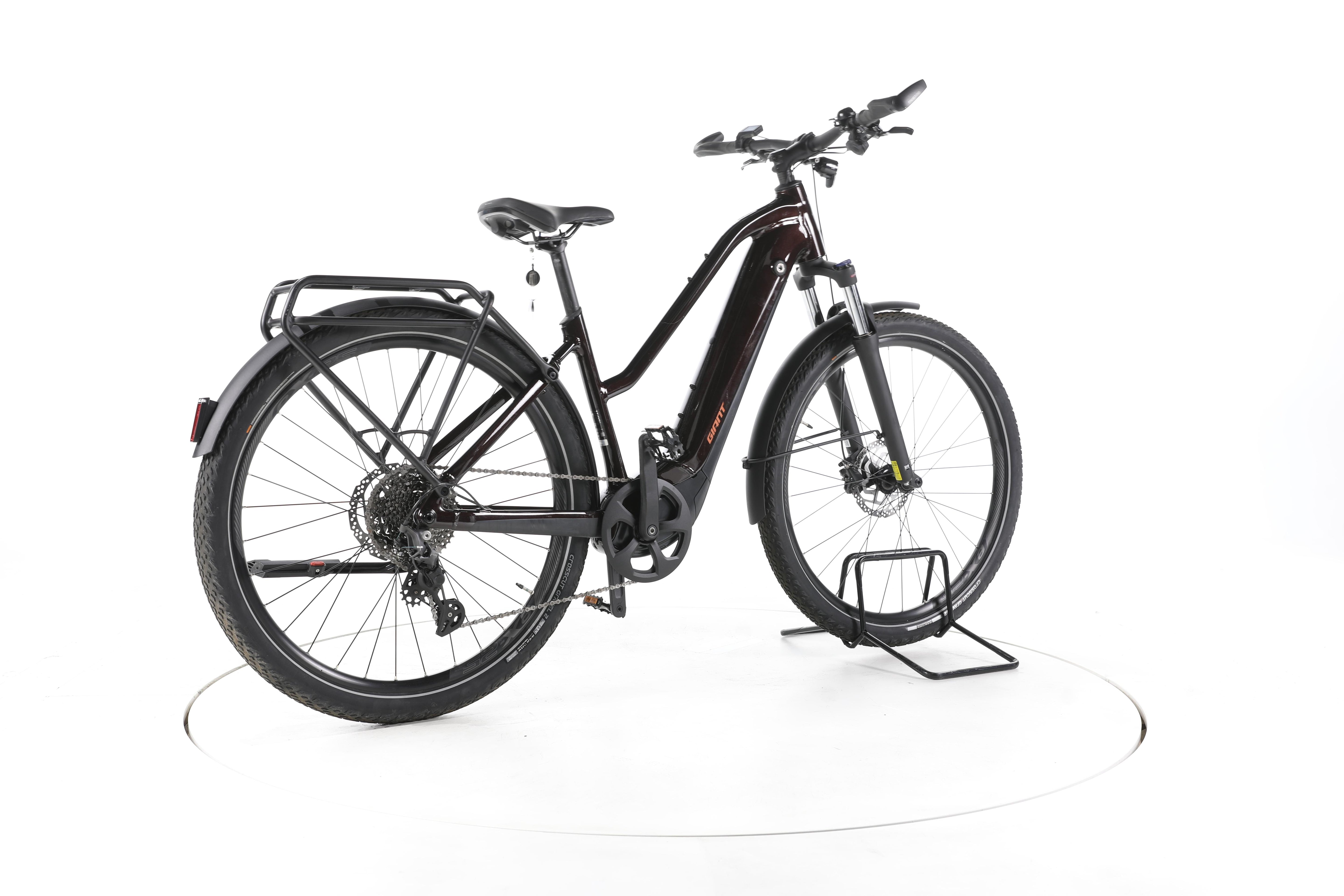 Giant Explore E+ 1 Trekking E-Bike 2024 - Image 12